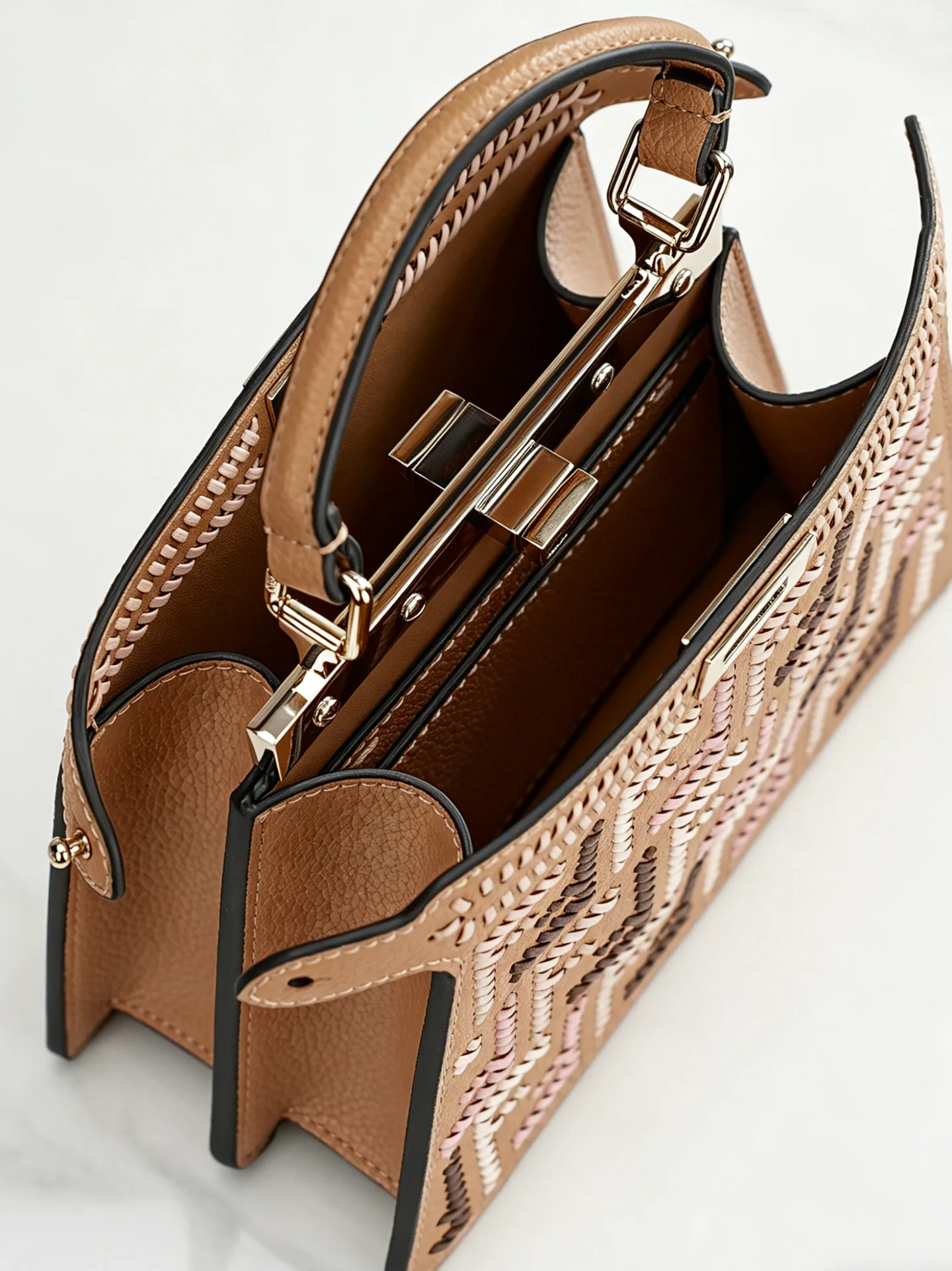 Women's Classic Handbags FENDI 18005124