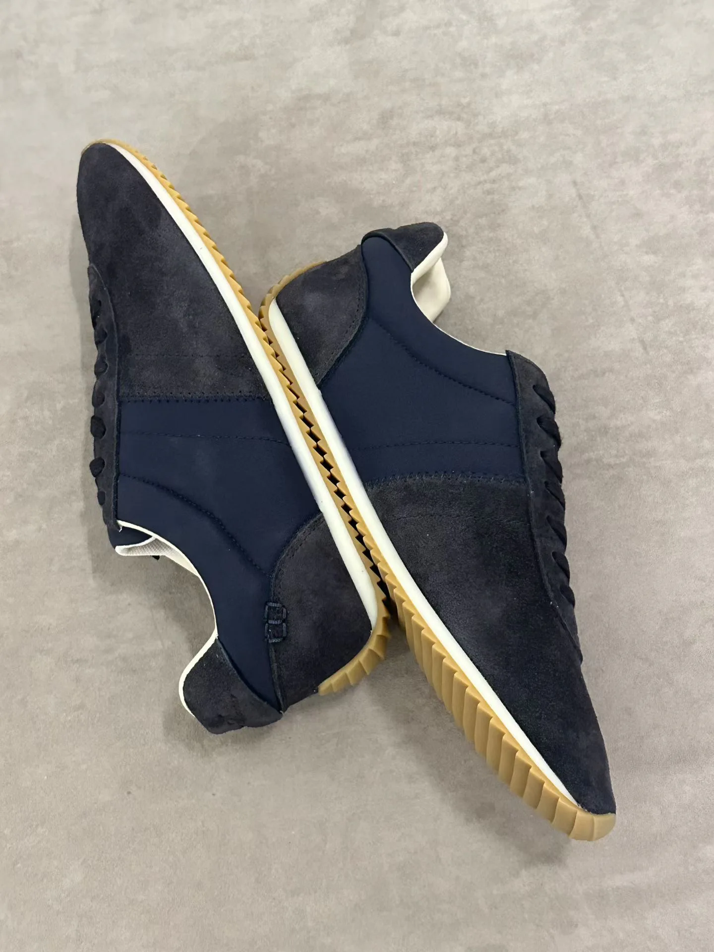 Women's Sneakers LORO PIANA 18267416