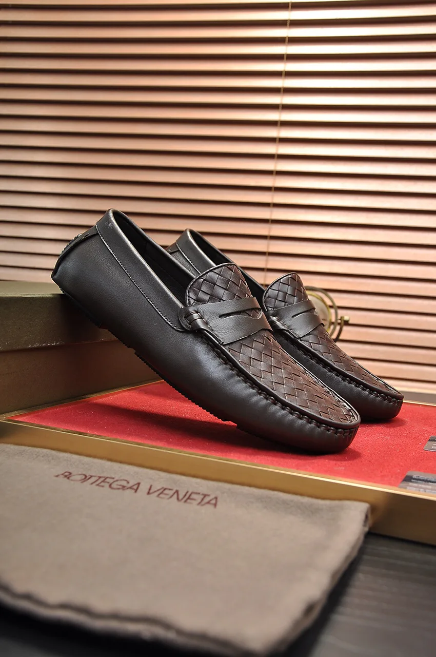 Men's Loafers And Dress Shoes BOTTEGA VENETA 18262209