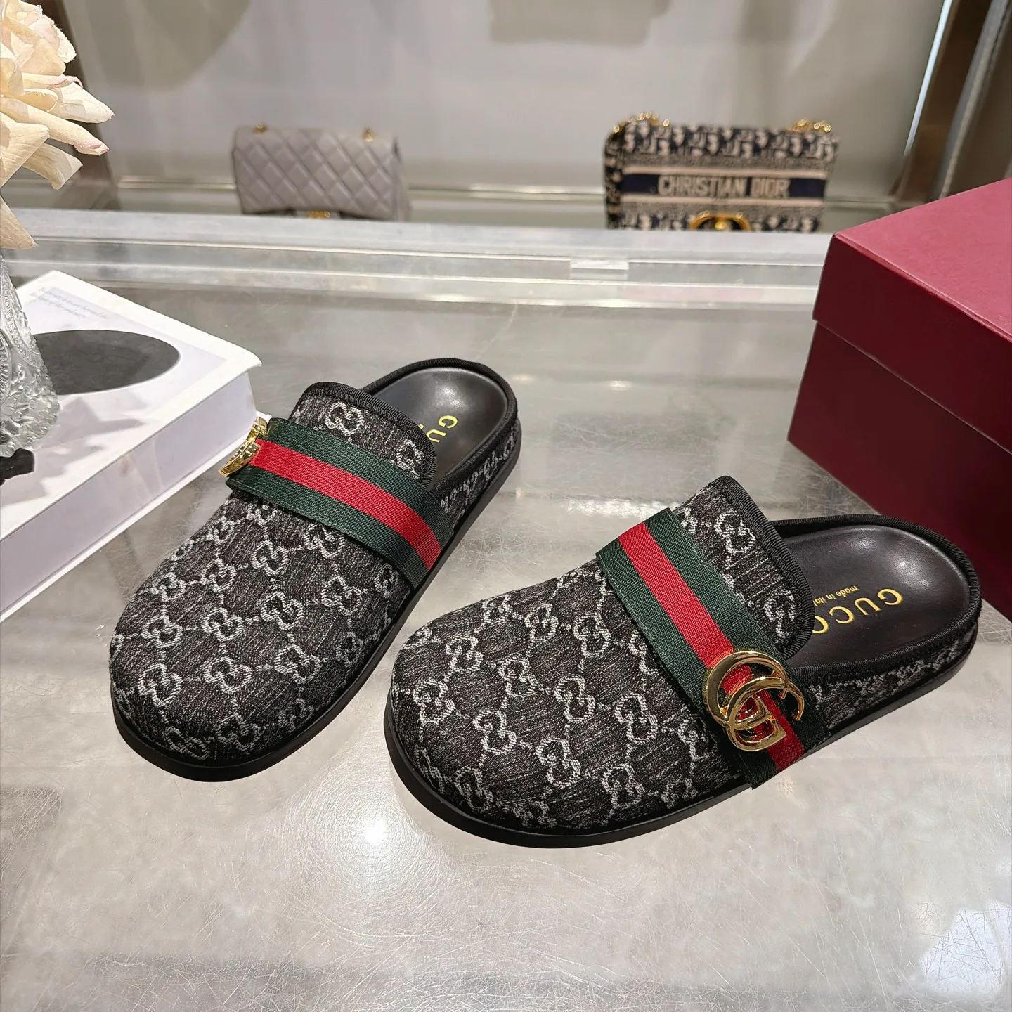 Women's Mules And Clogs GUCCI 18449712