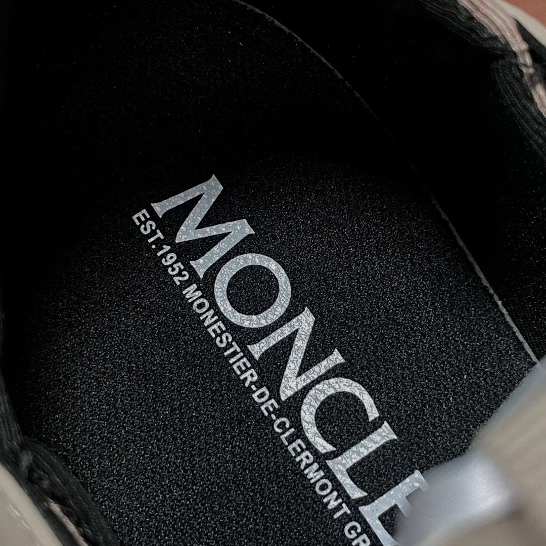 Women's Sneakers MONCLER 17934659