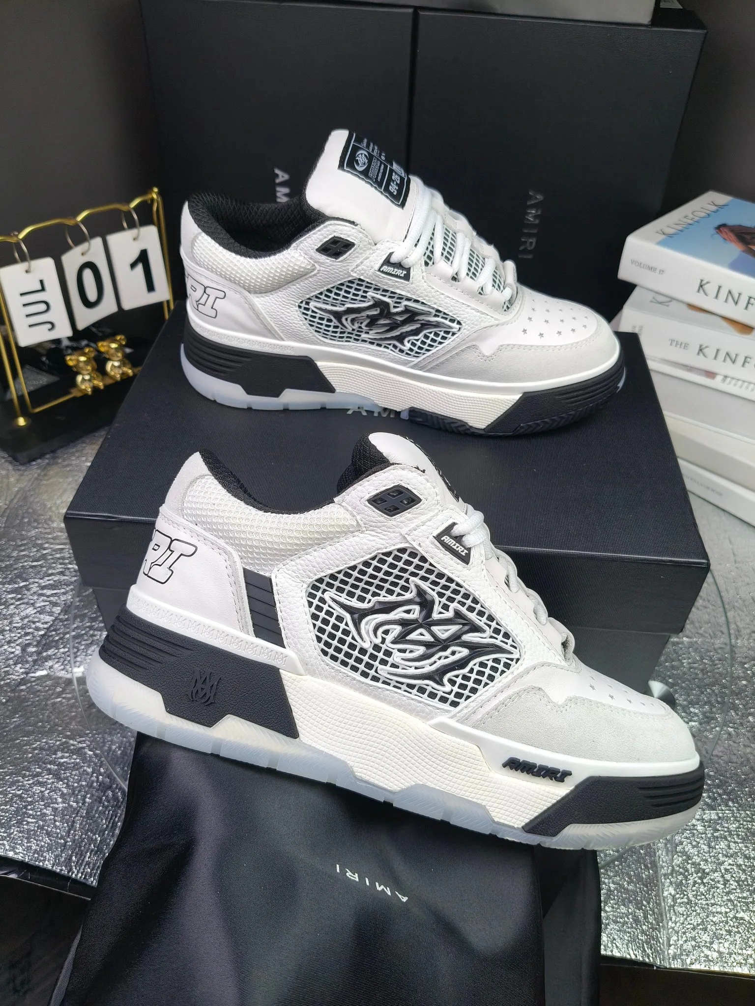 Men's Sneakers AMIRI 17182674