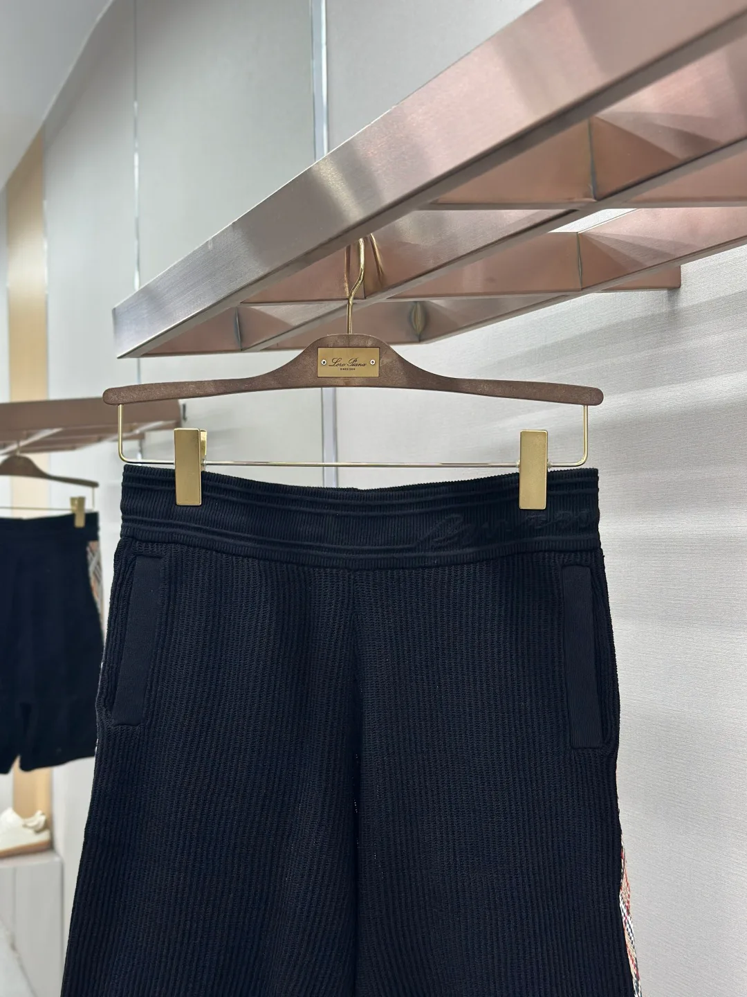 Men's Shorts BURBERRY 17468321