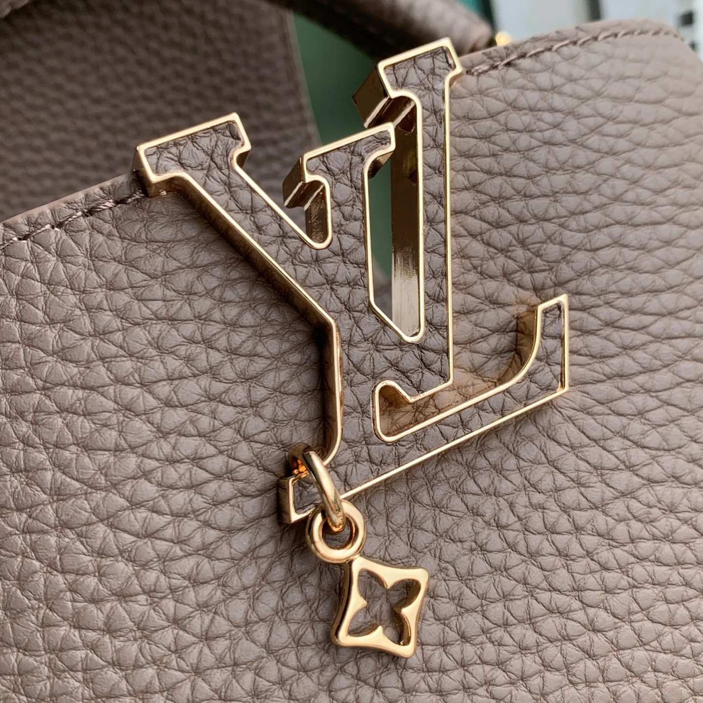 Women's Classic Handbags LOUIS VUITTON 18147533