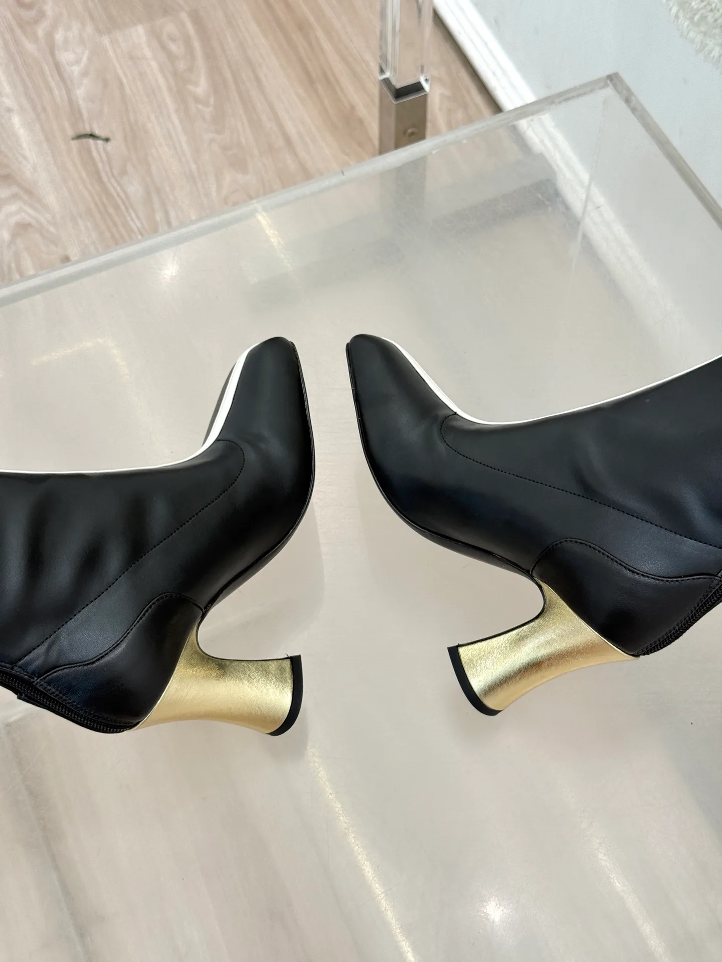 Women's Boots CHANEL 17406172