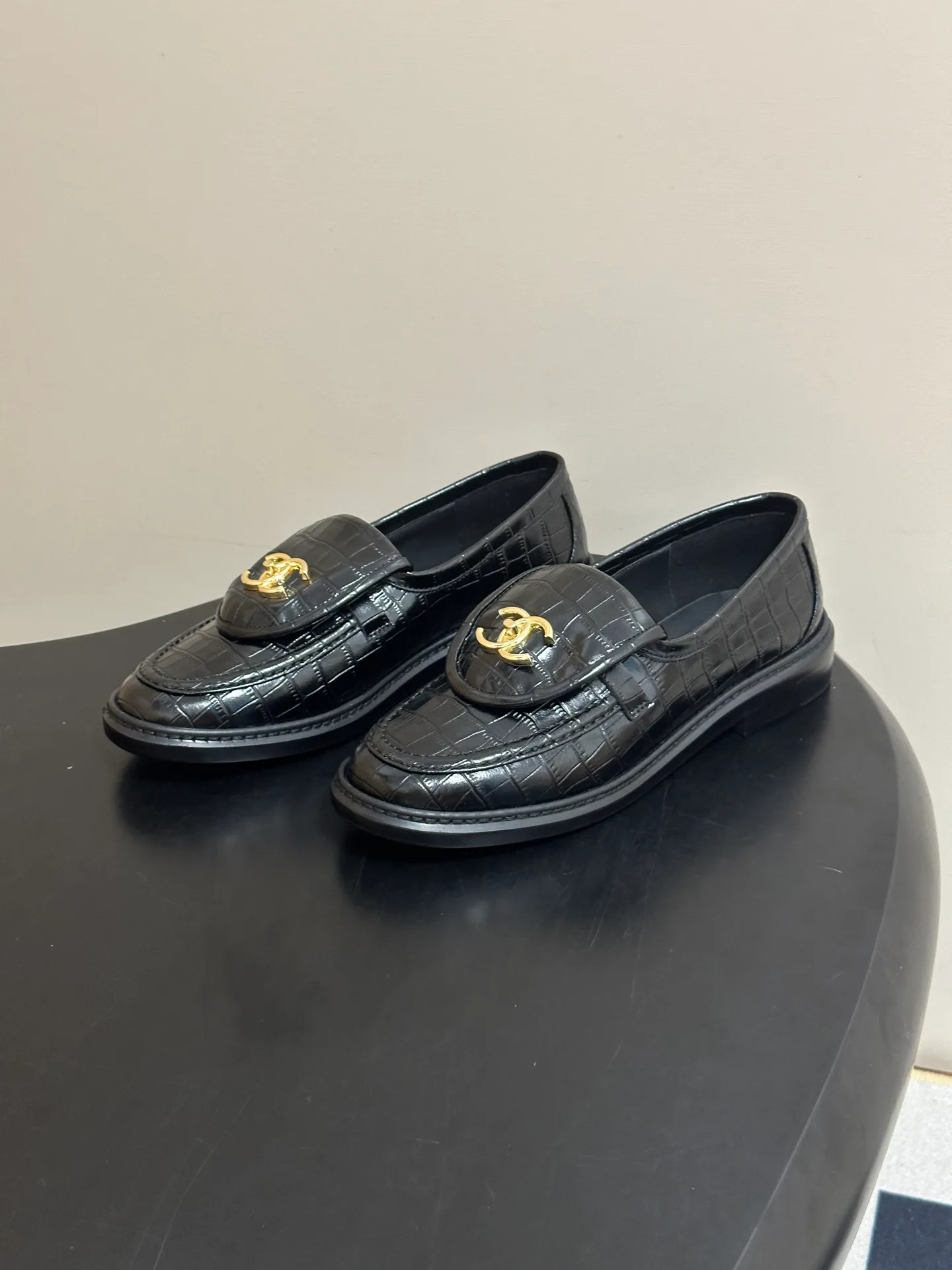 Women's Loafers And Moccasins CHANEL 18543421