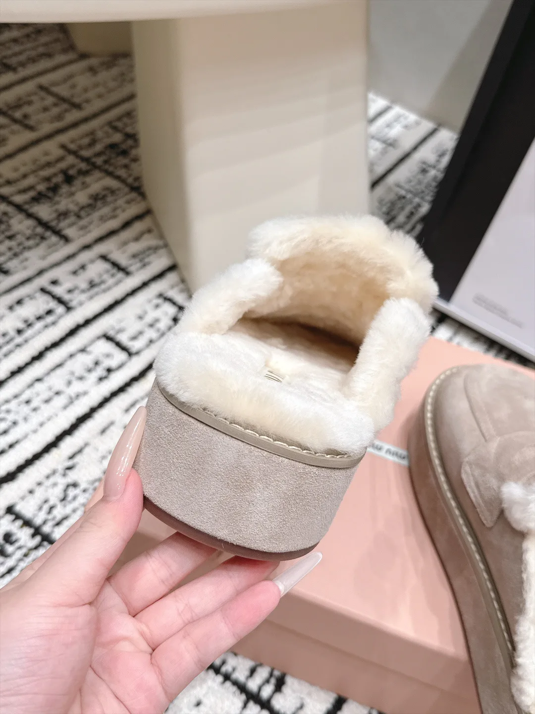 Women's Mules And Clogs MIU MIU 18066269