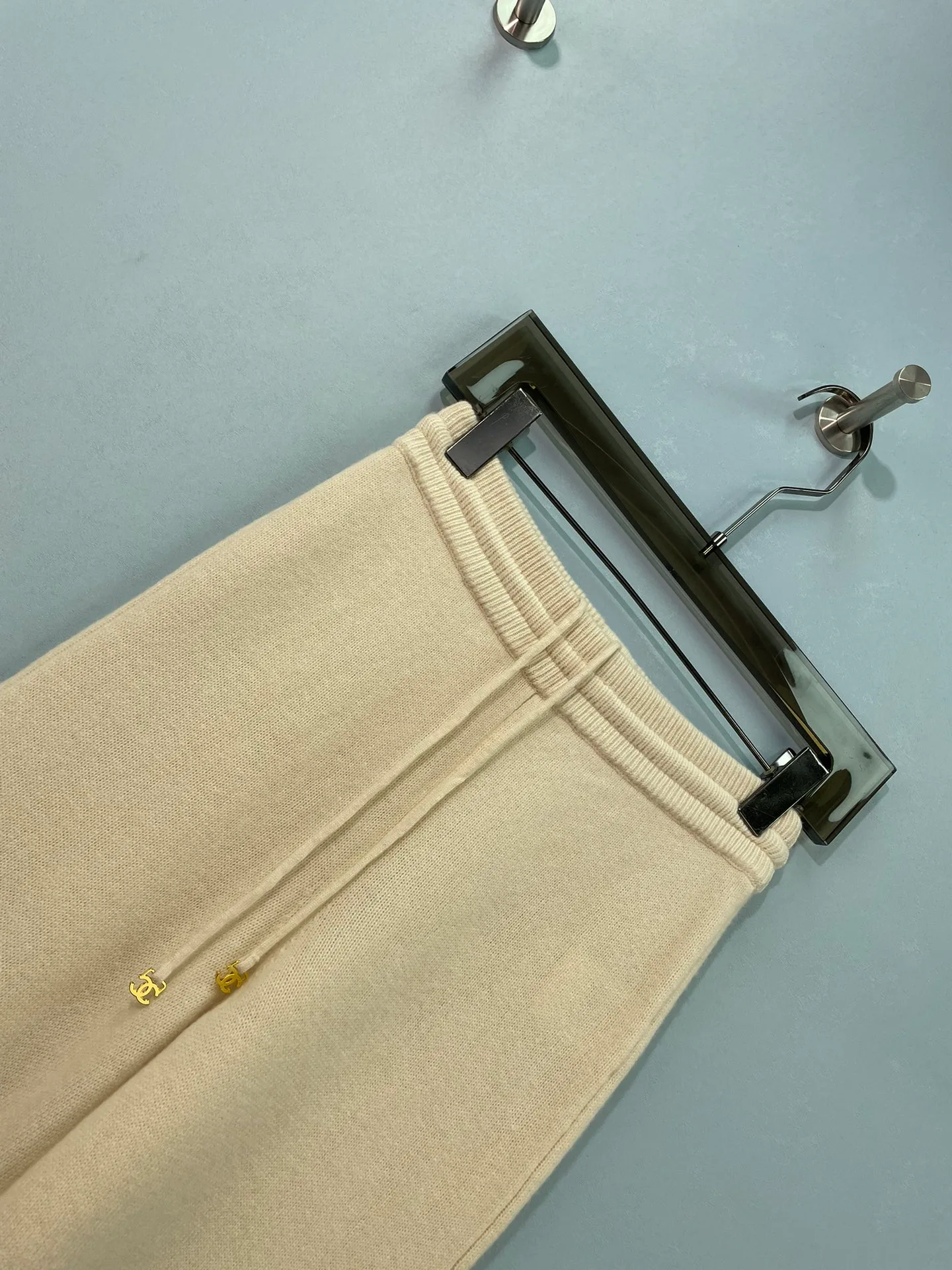 Women's Trousers CHANEL 18259925