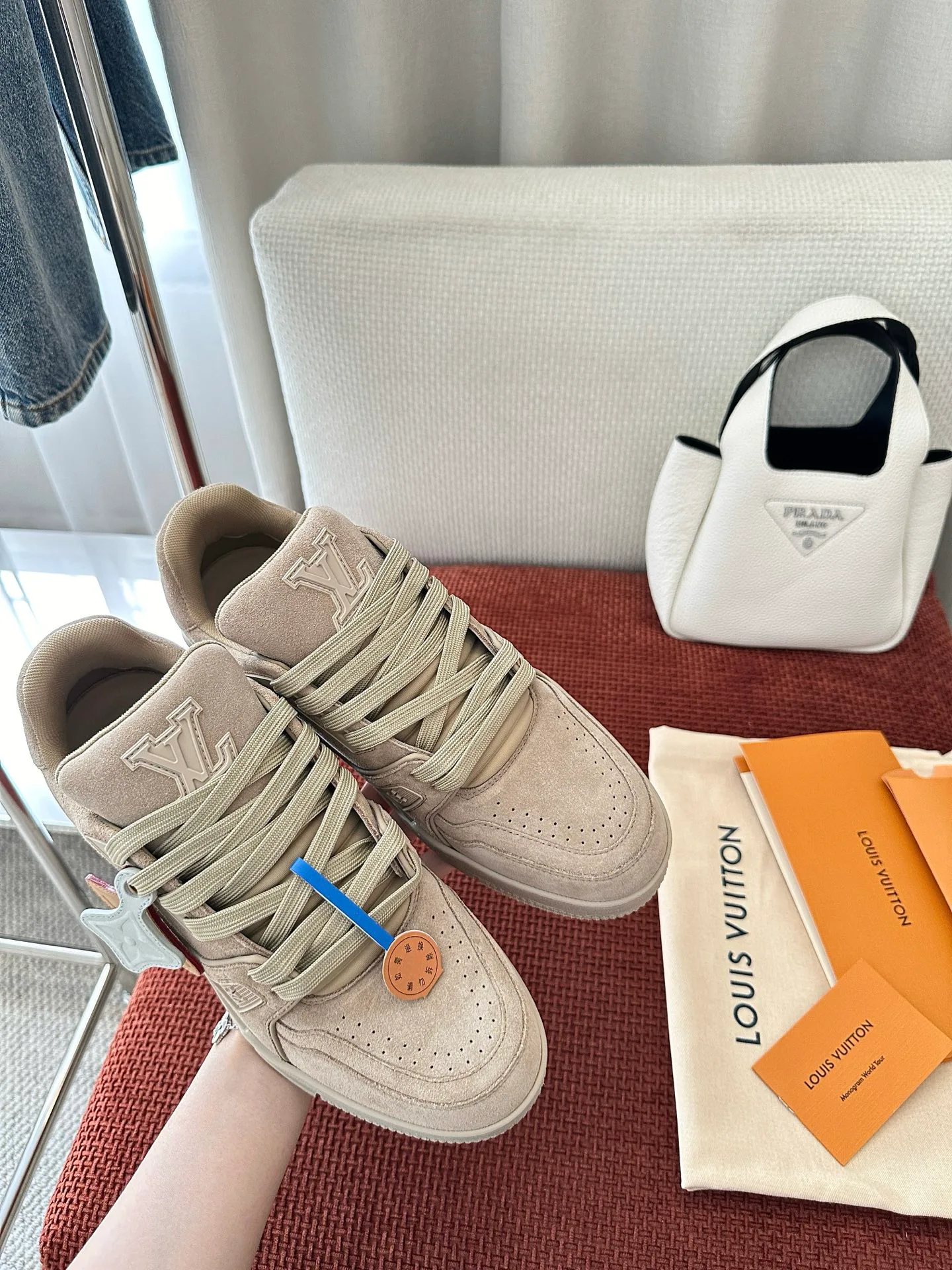 Men's Sneakers LOUIS VUITTON 17449377