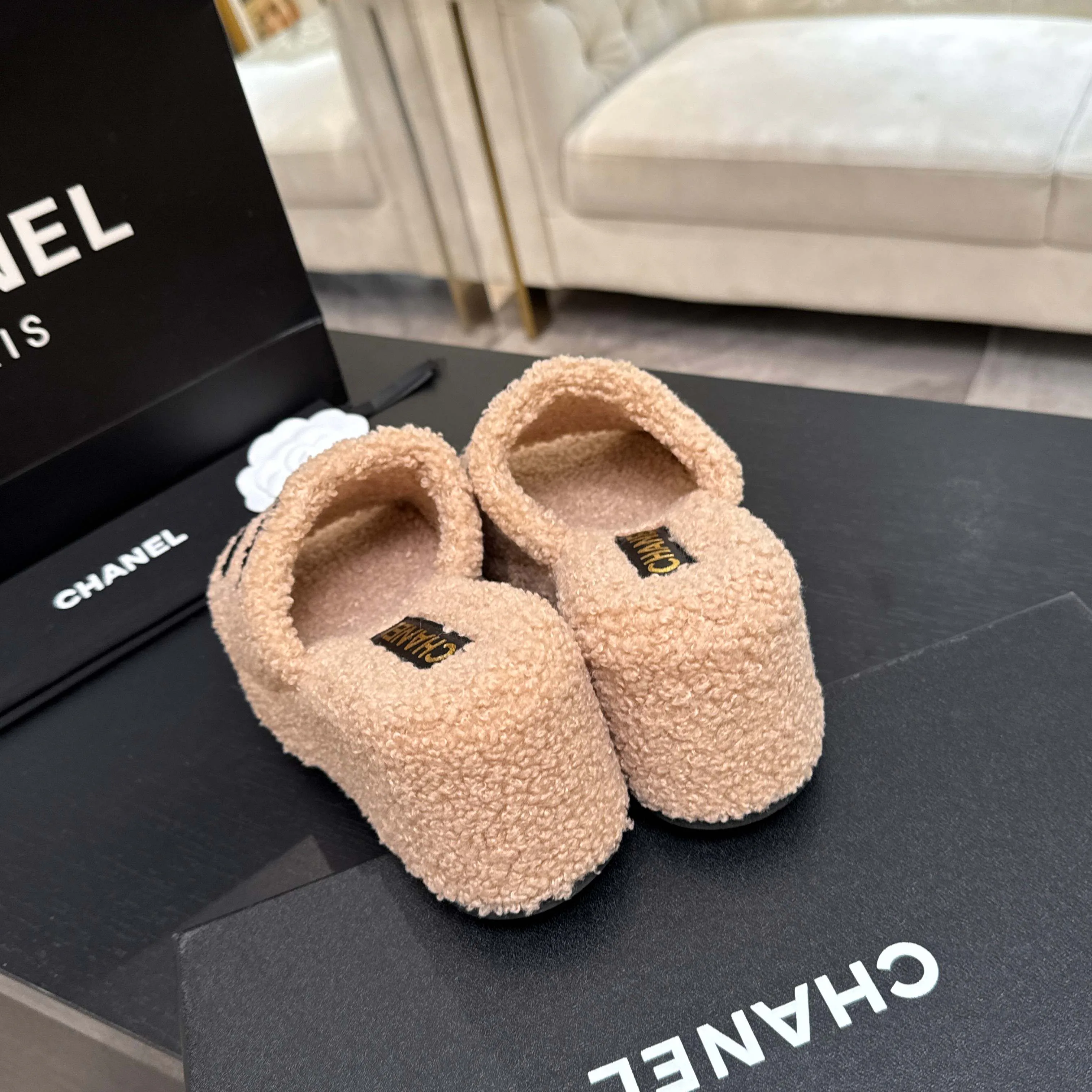Women's Slippers CHANEL 18501004
