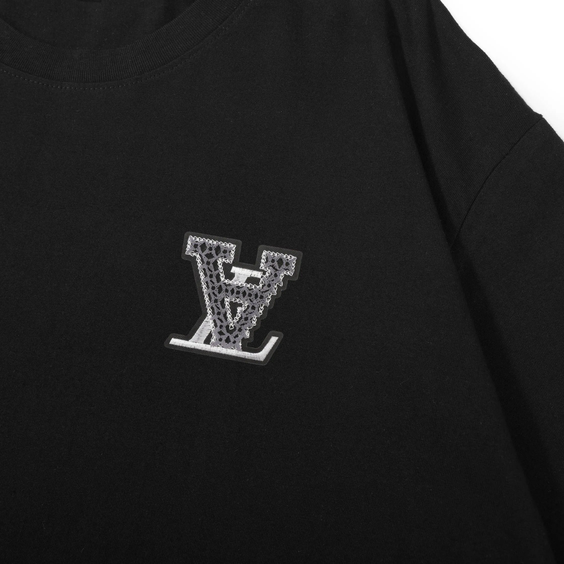 Men's T-Shirts LOUIS VUITTON 18069555
