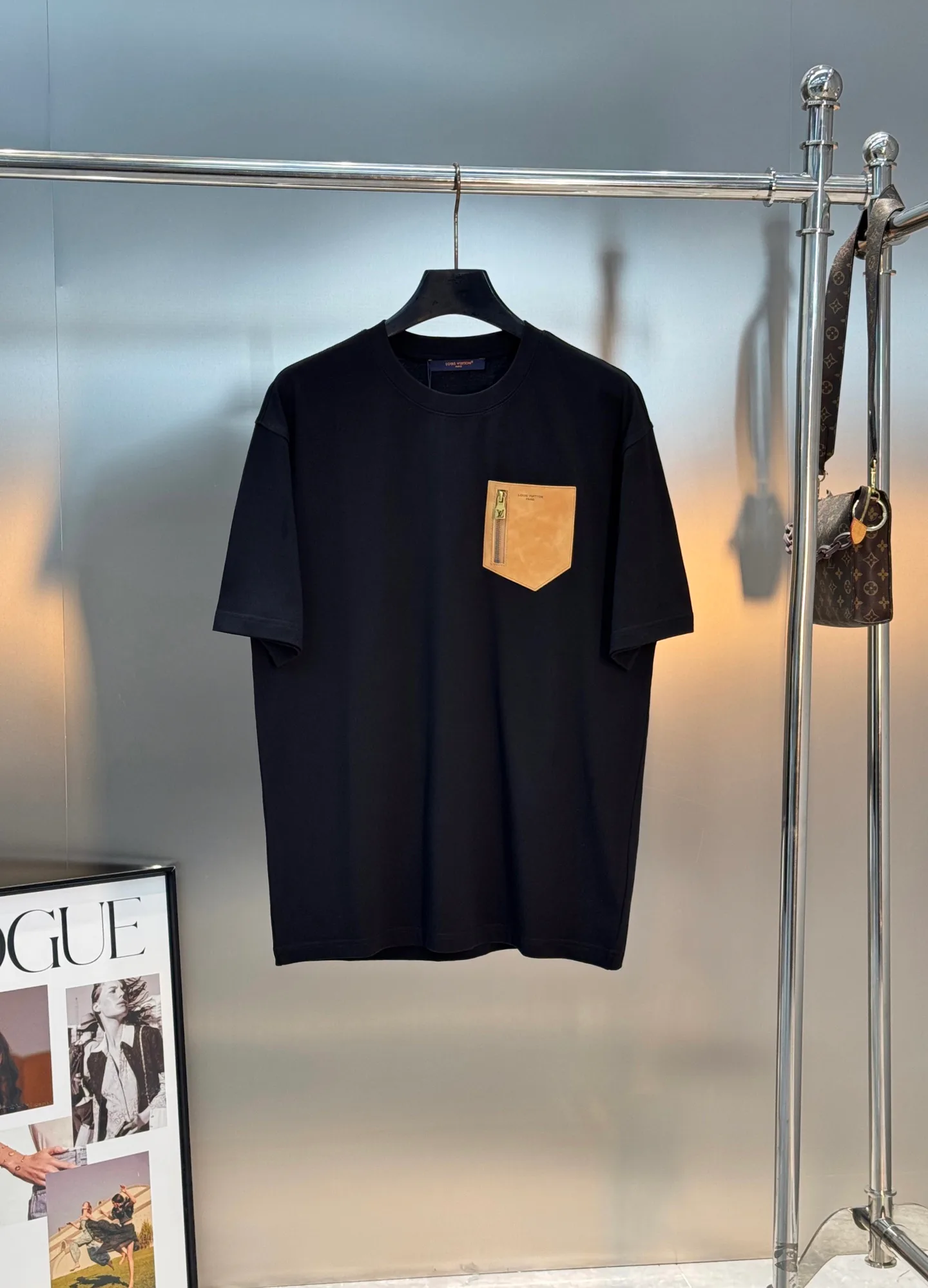 Men's T-Shirts LOUIS VUITTON 17099904