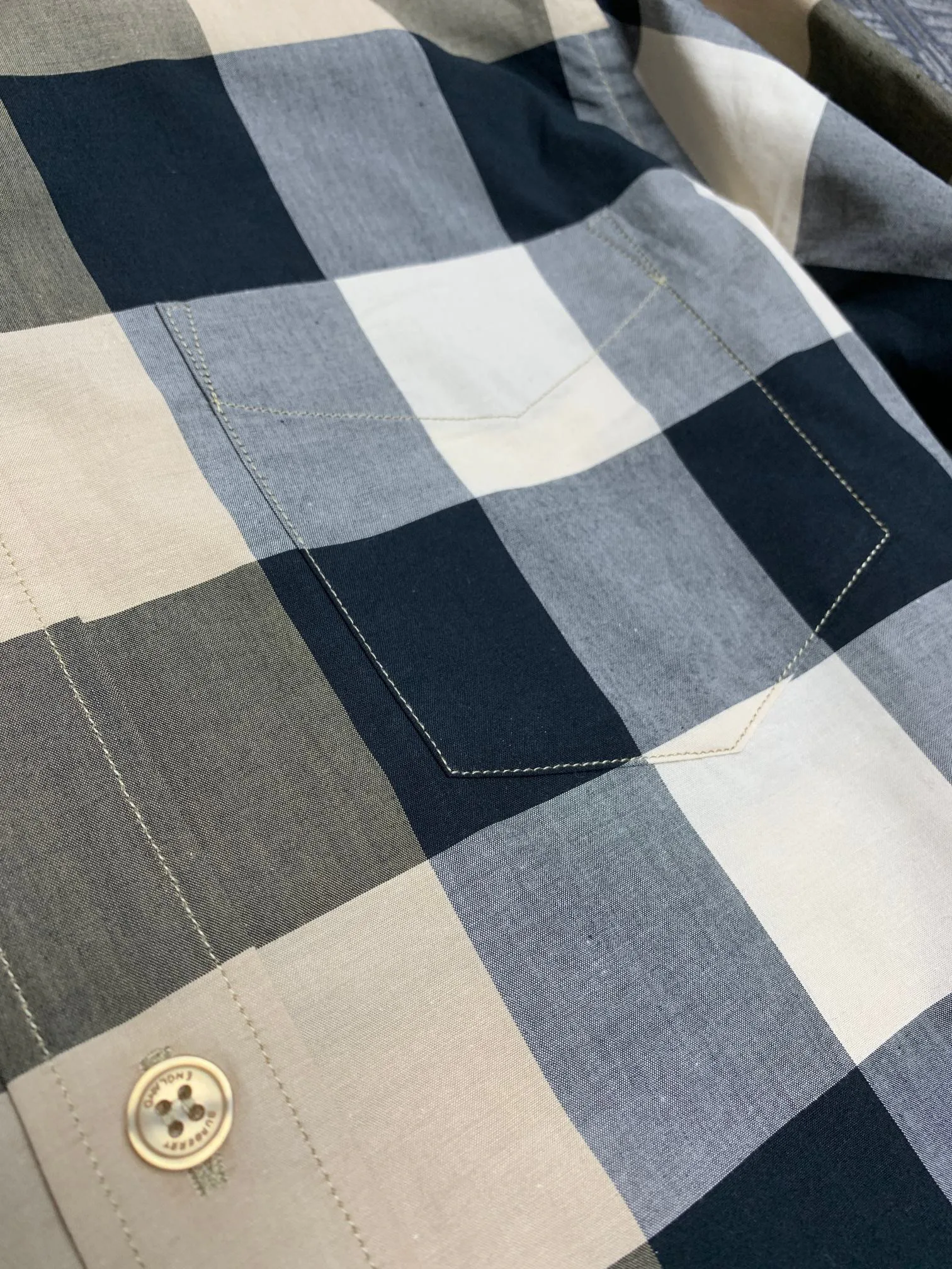 Men's Shirts BURBERRY 17967412