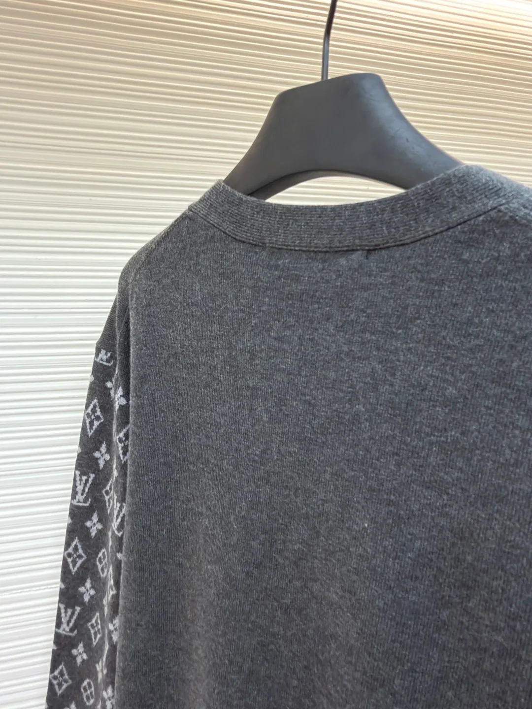 Men's Jumpers And Sweaters LOUIS VUITTON 17740874
