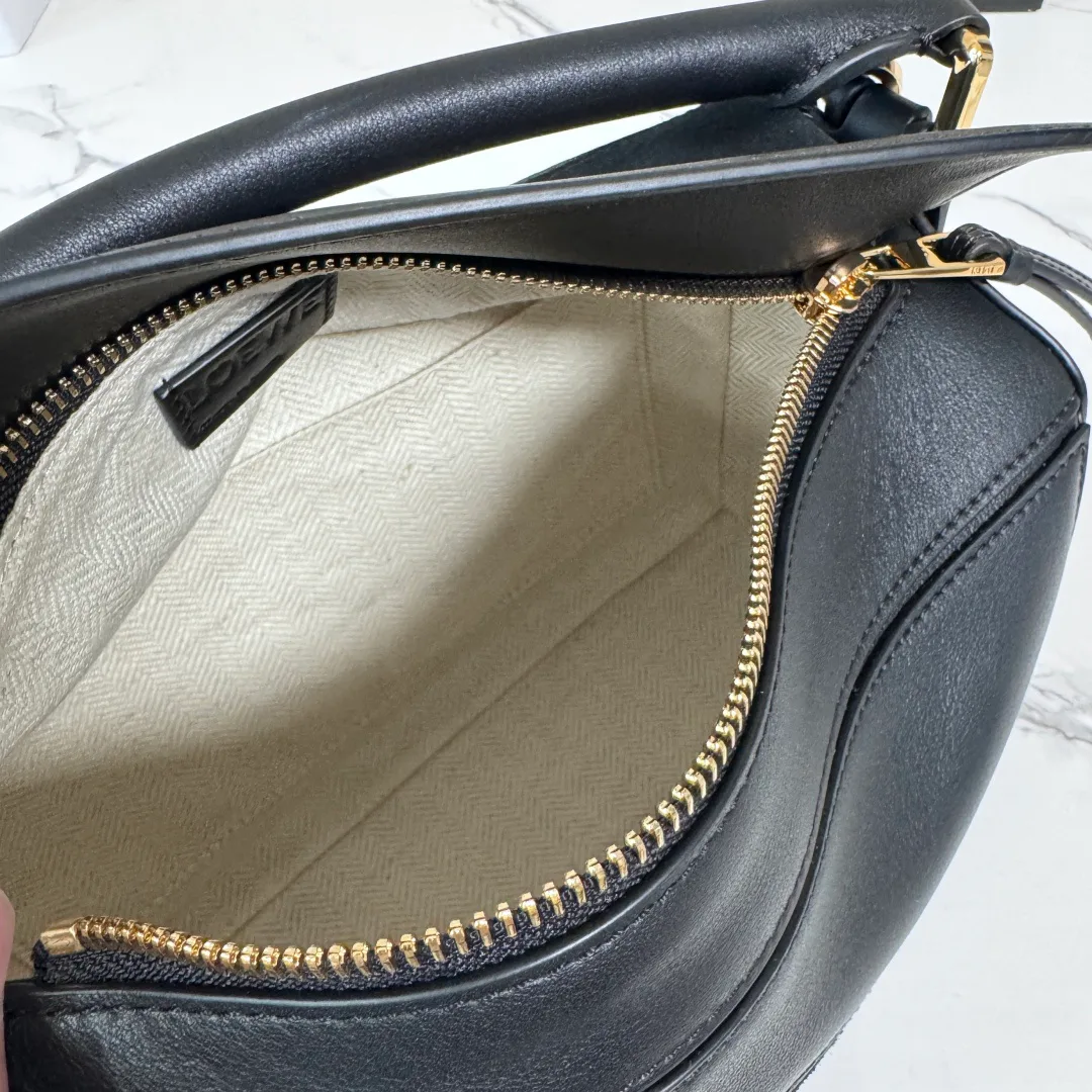 Классические Сумки Женские Loewe 18634794