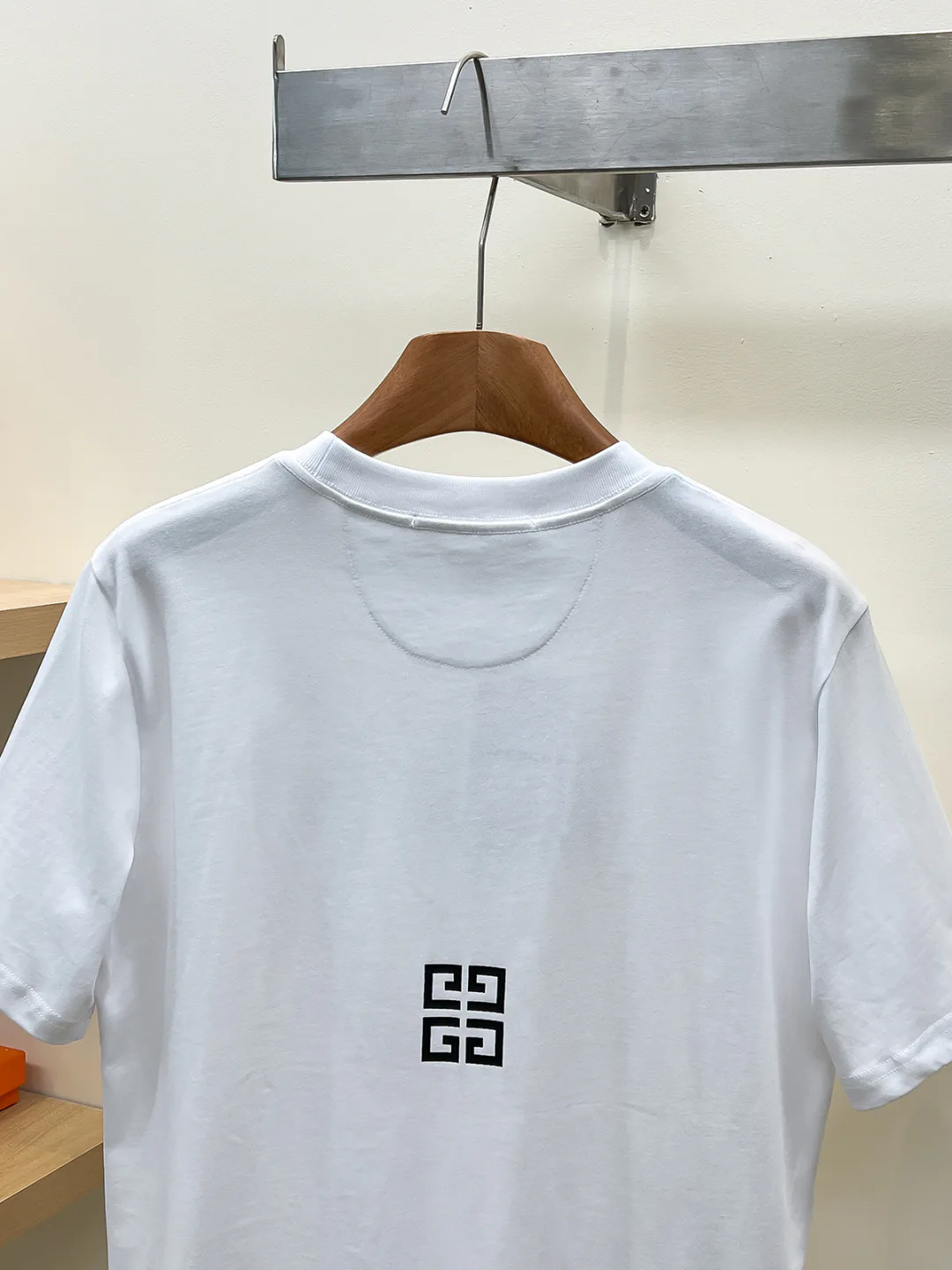 Men's T-Shirts GIVENCHY 18499379