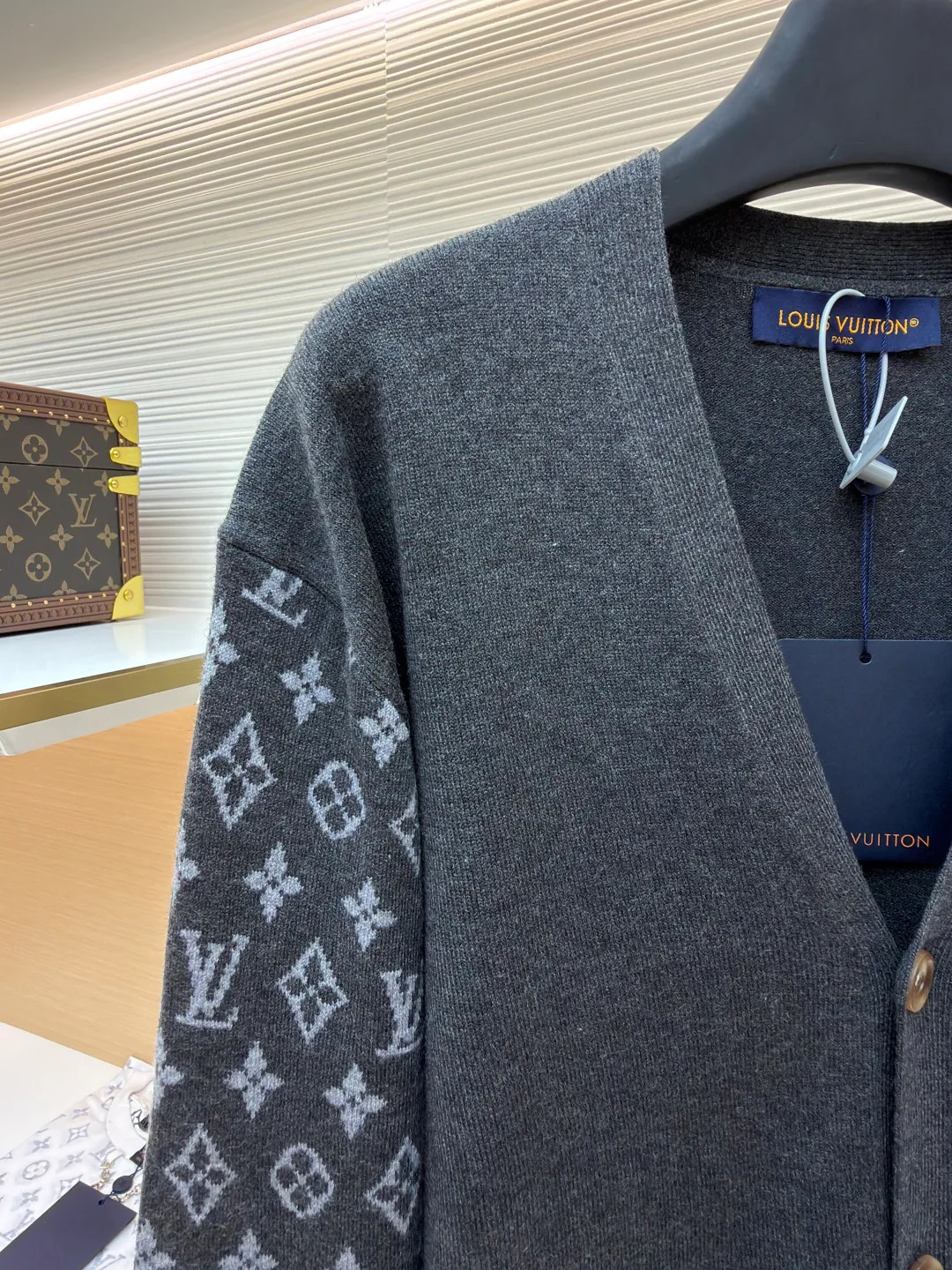 Men's Jumpers And Sweaters LOUIS VUITTON 17740874