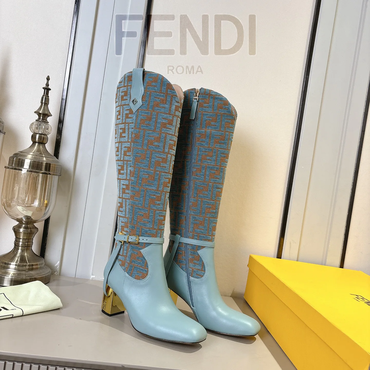 Women's Boots FENDI 18247883