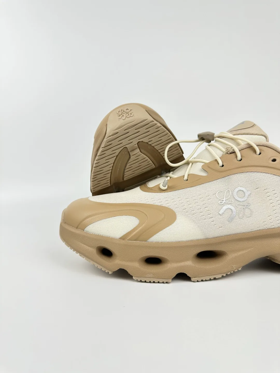 Men's Sneakers LOEWE 18101045