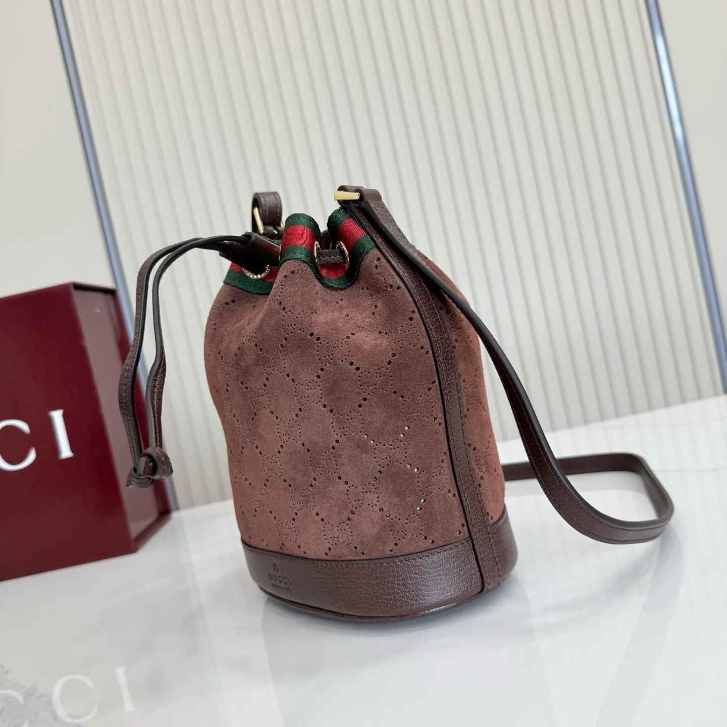 Women's Classic Handbags GUCCI 18210733