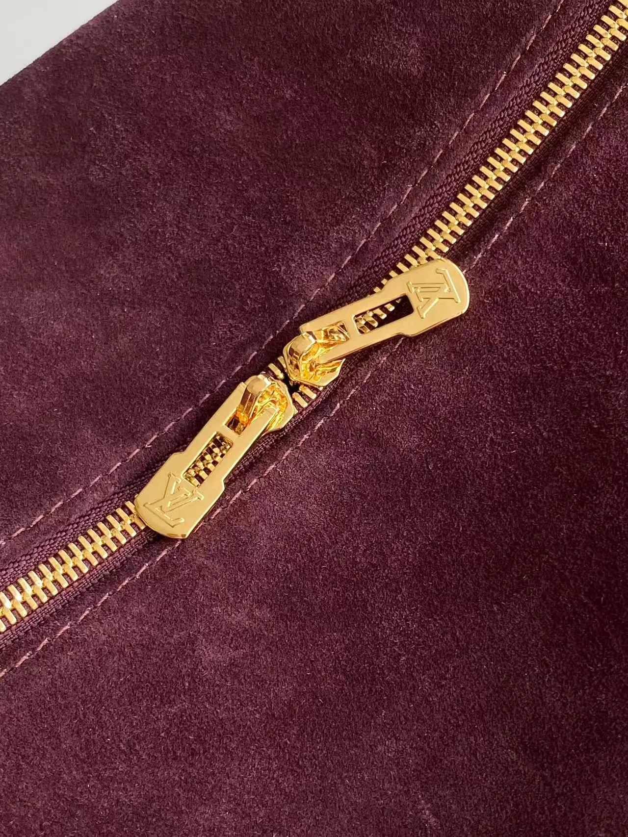 Классические Сумки Женские Louis Vuitton 18664434