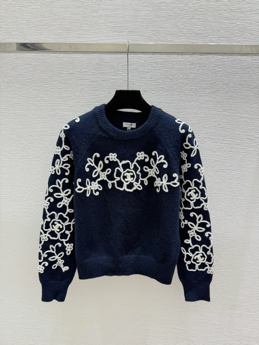 Women's Jumpers And Sweaters CHANEL 18176320