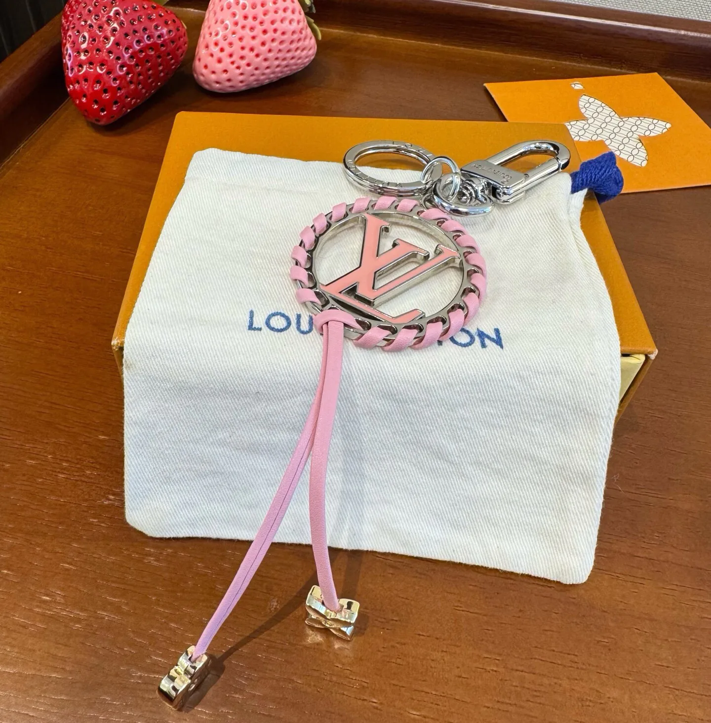 Key Cases LOUIS VUITTON 18013868