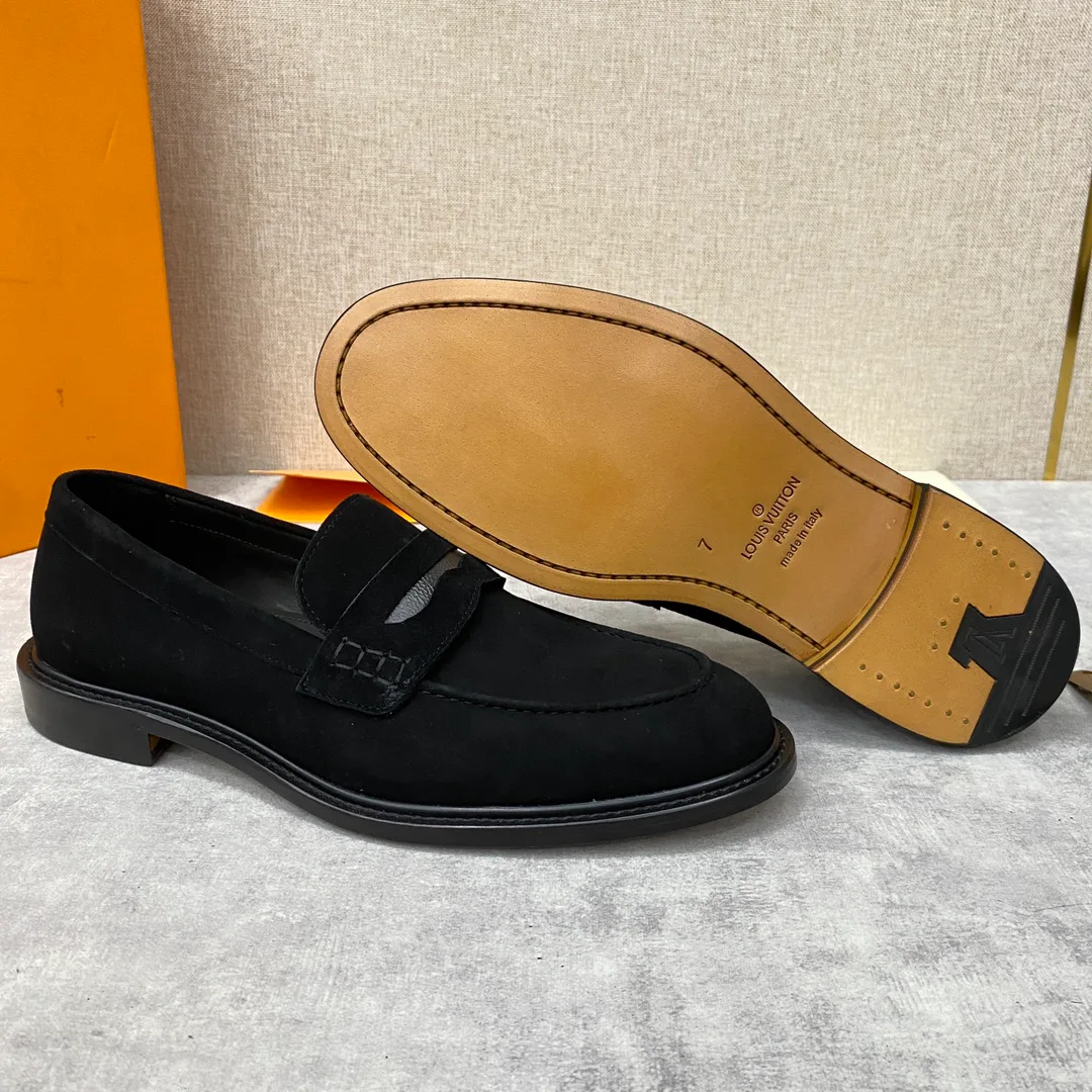 Men's Loafers And Dress Shoes LOUIS VUITTON 18193986