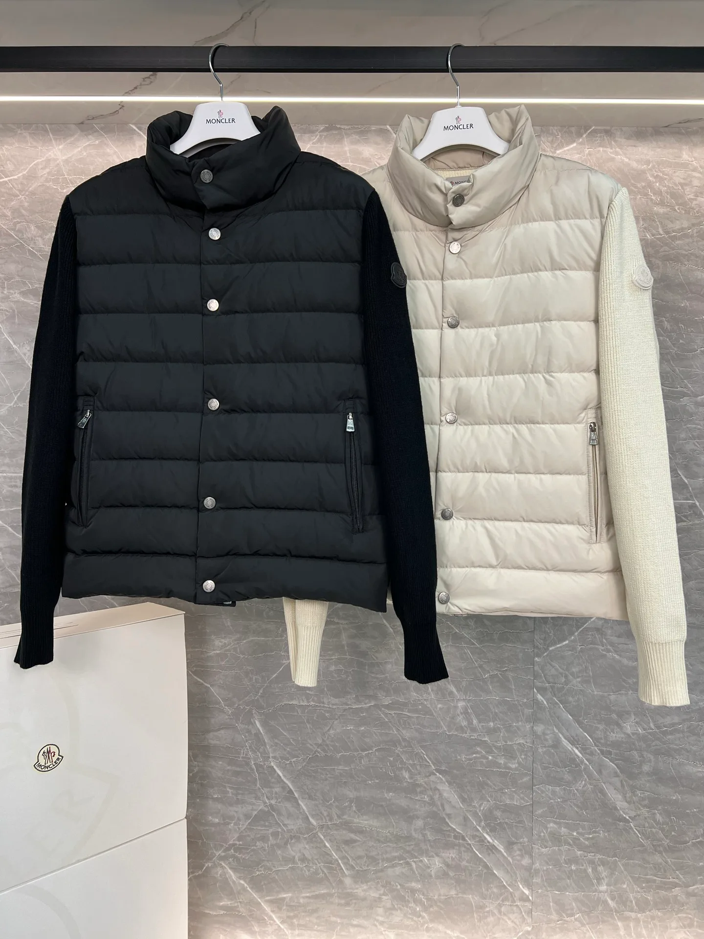 Куртки И Пуховики Мужские Moncler 18599840