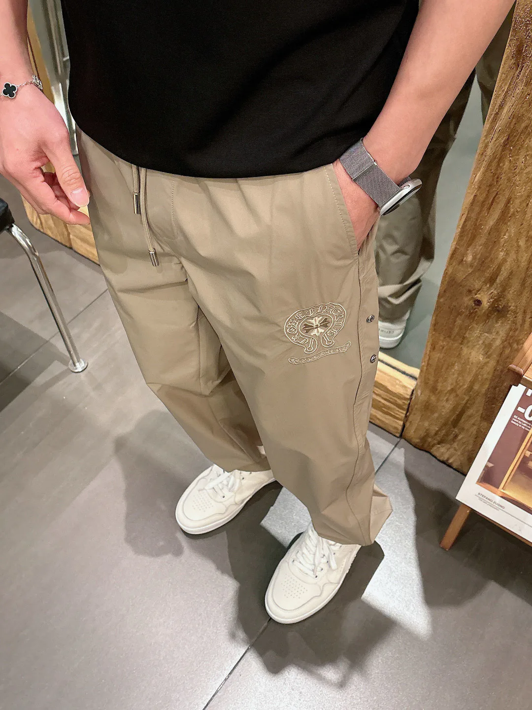 Men's Trousers CHROME HEARTS 18097692