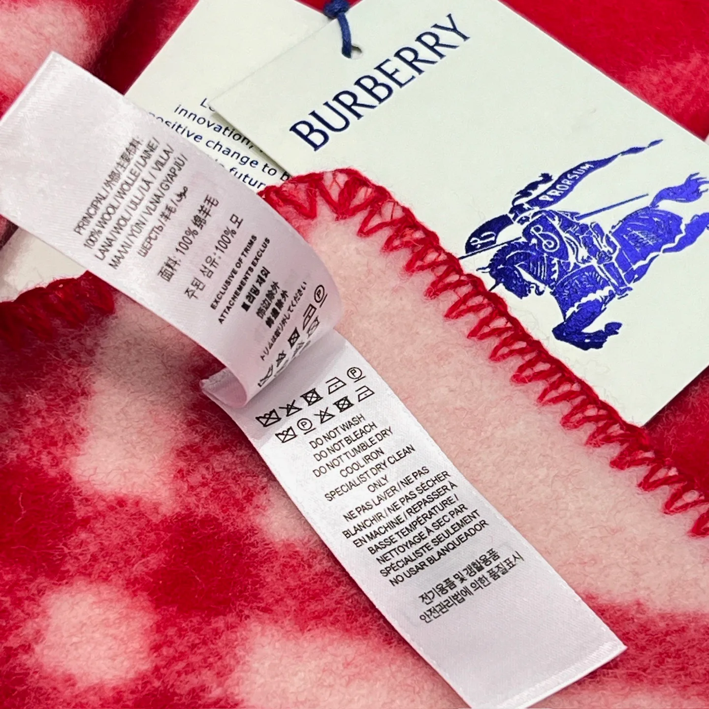 Scarves BURBERRY 17945203