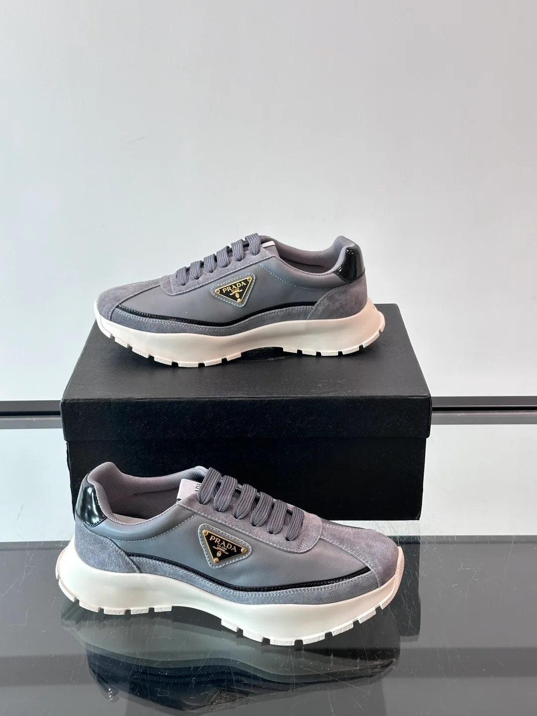 Men's Sneakers PRADA 18500607
