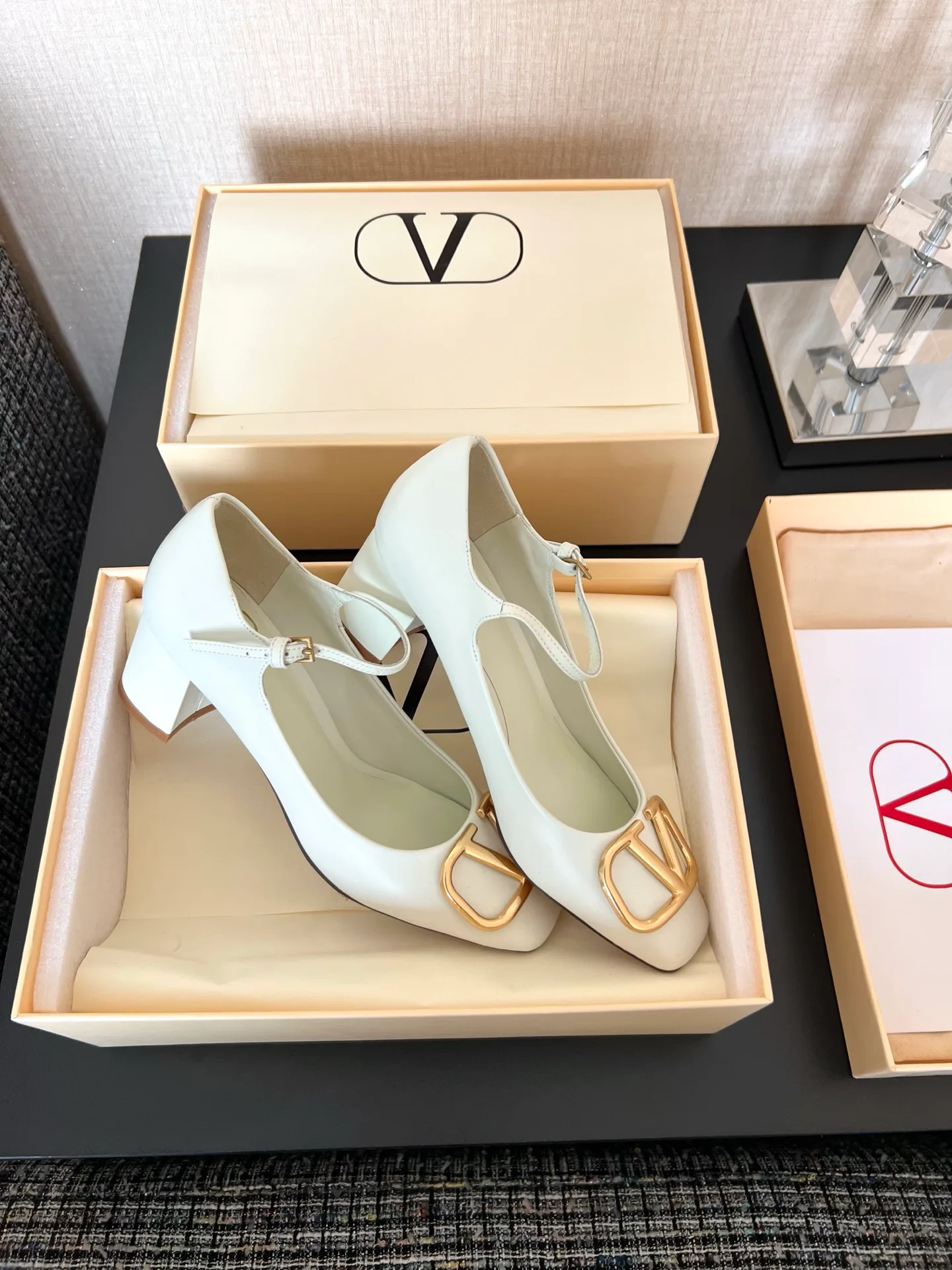 Women's Heels VALENTINO 17480142