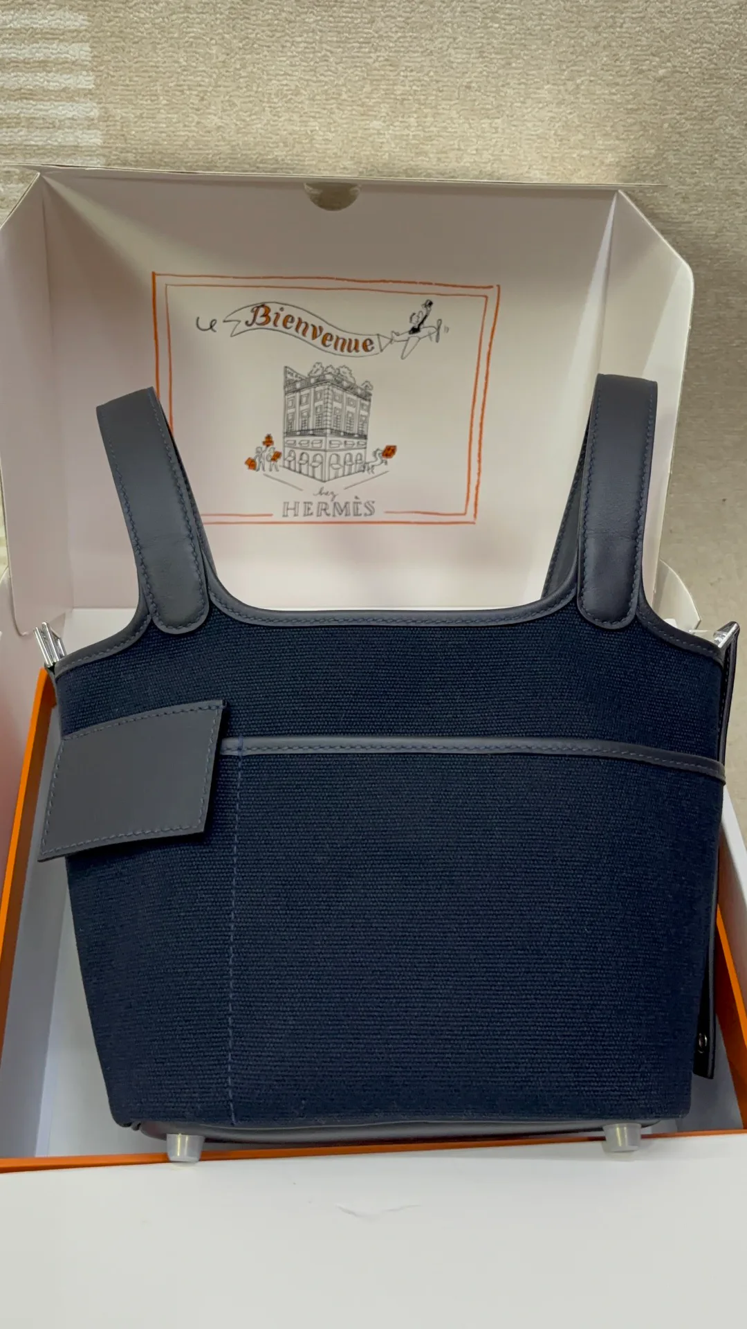 Women's Classic Handbags HERMES 17778415