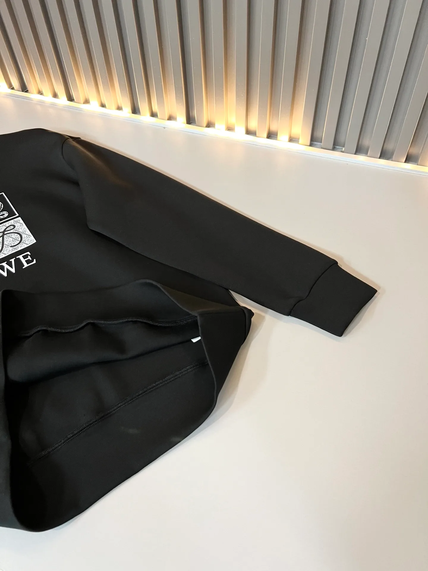 Men's Sweatshirts And Hoodies LOEWE 18446404