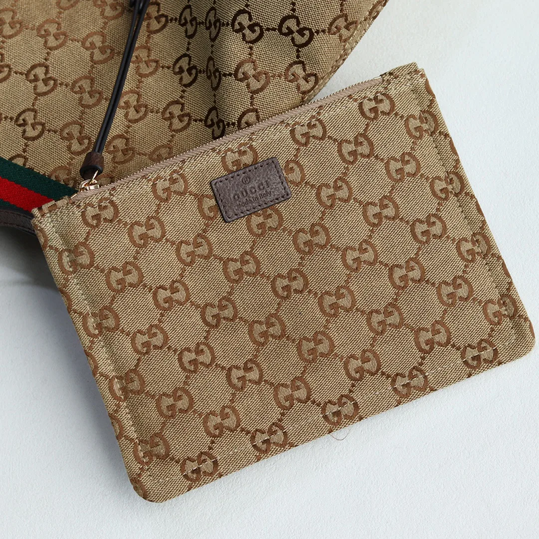 Women's Classic Handbags GUCCI 18262392