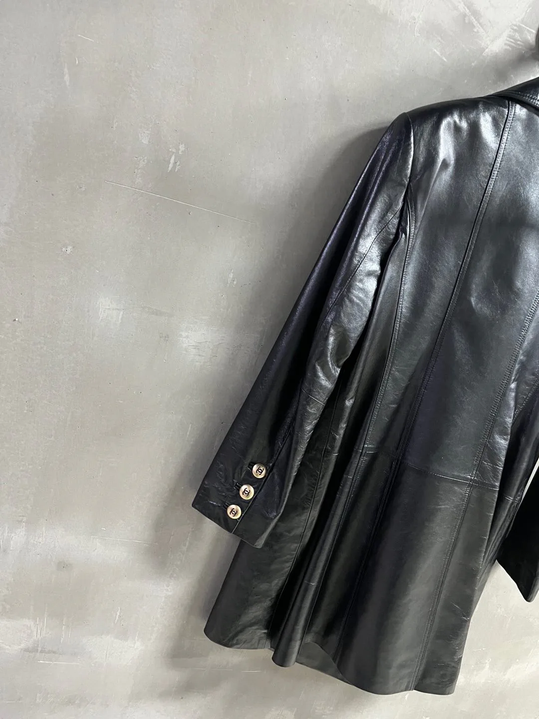 Women's Leather Jackets And Sheepskin Coats CHANEL 18172742