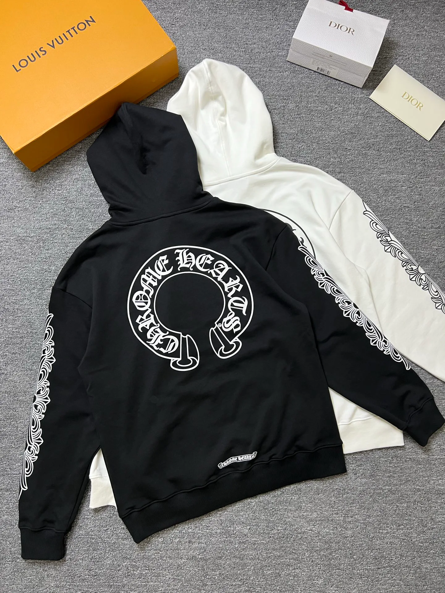 Men's Sweatshirts And Hoodies CHROME HEARTS 17931926