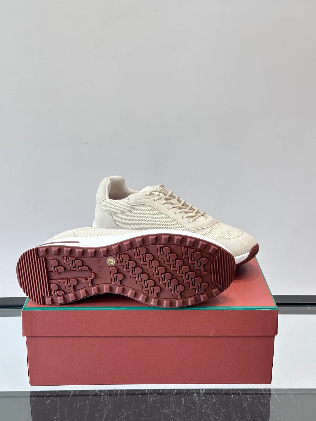Women's Sneakers LORO PIANA 17730626