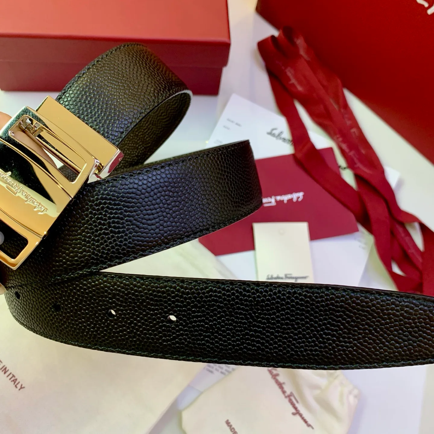Belts SALVATORE FERRAGAMO 18040274