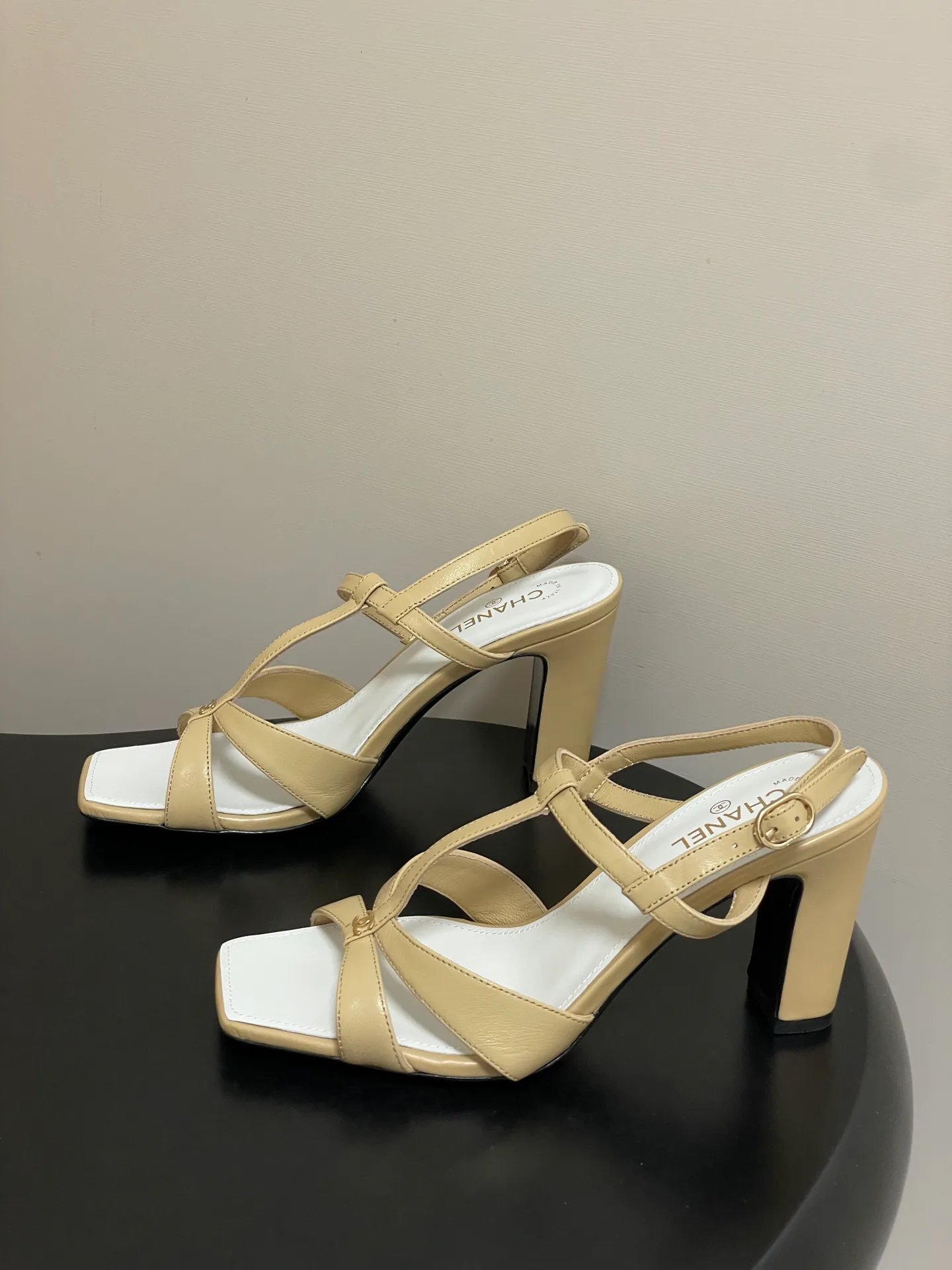 Women's Open-Toe Sandals CHANEL 17302901