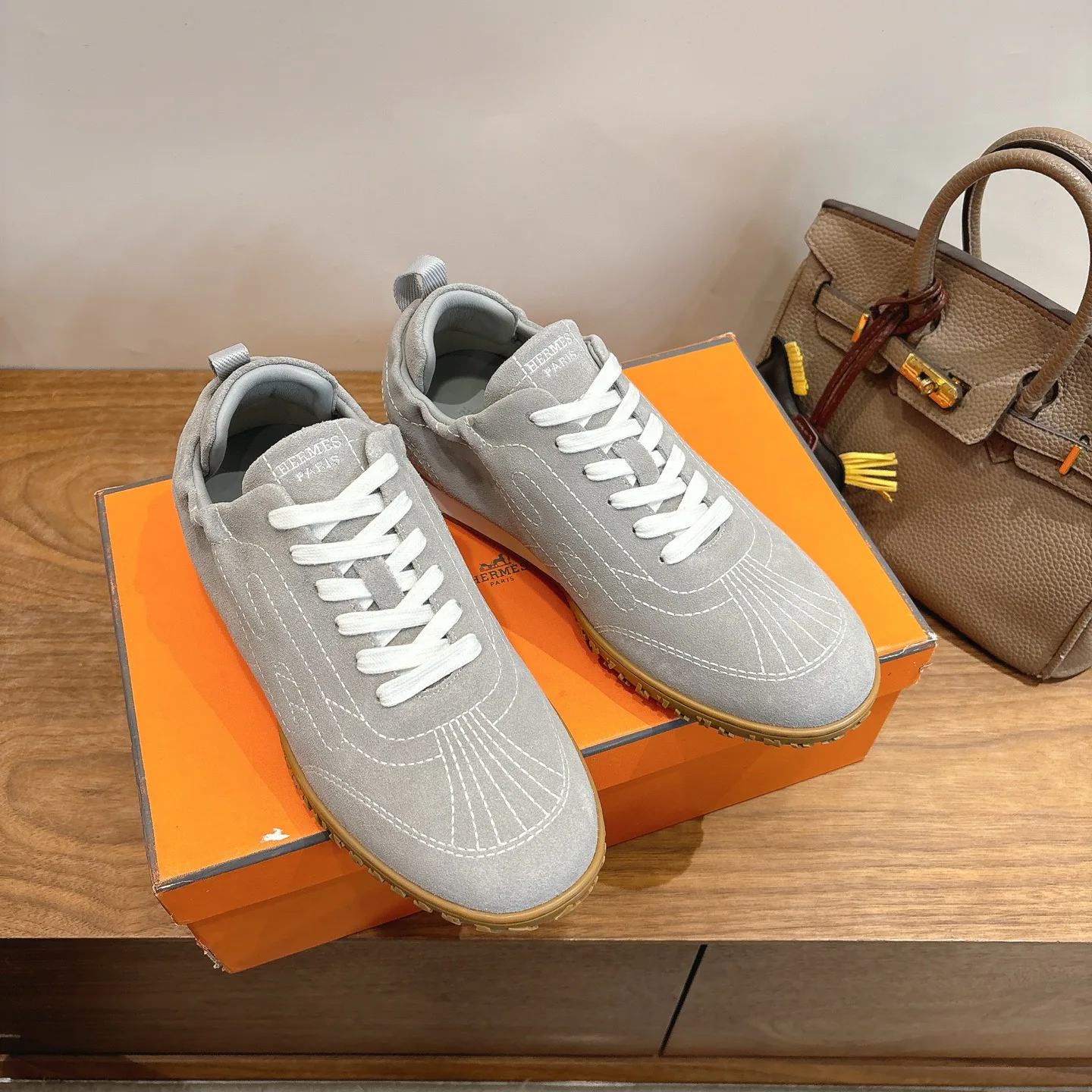 Women's Sneakers HERMES 18006068