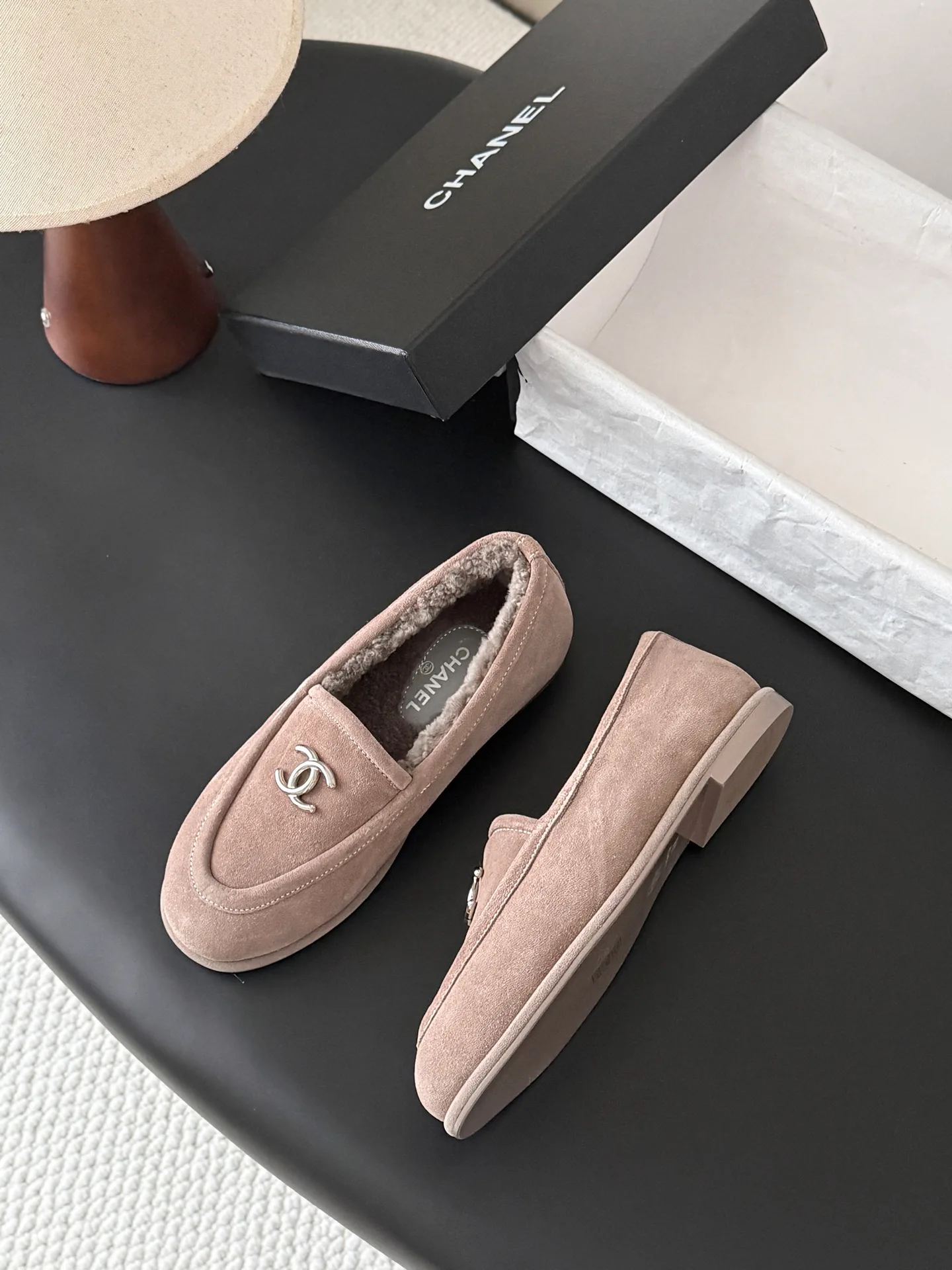 Women's Loafers And Moccasins CHANEL 18036241