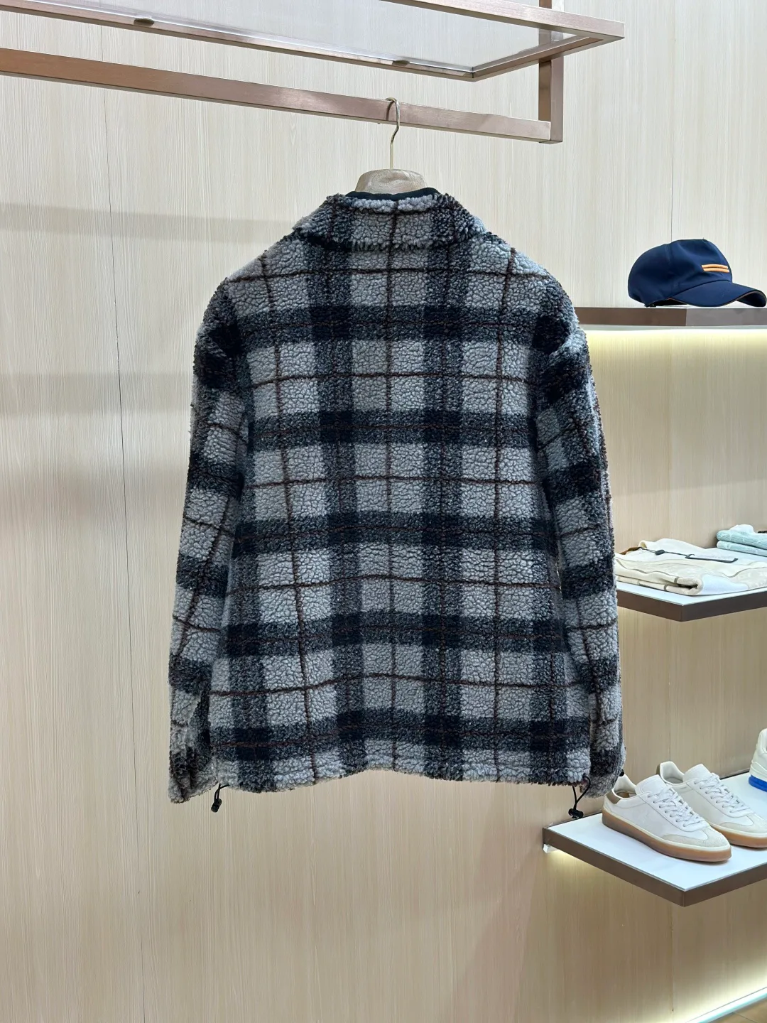 Куртки И Пуховики Мужские Miu Miu 18599284
