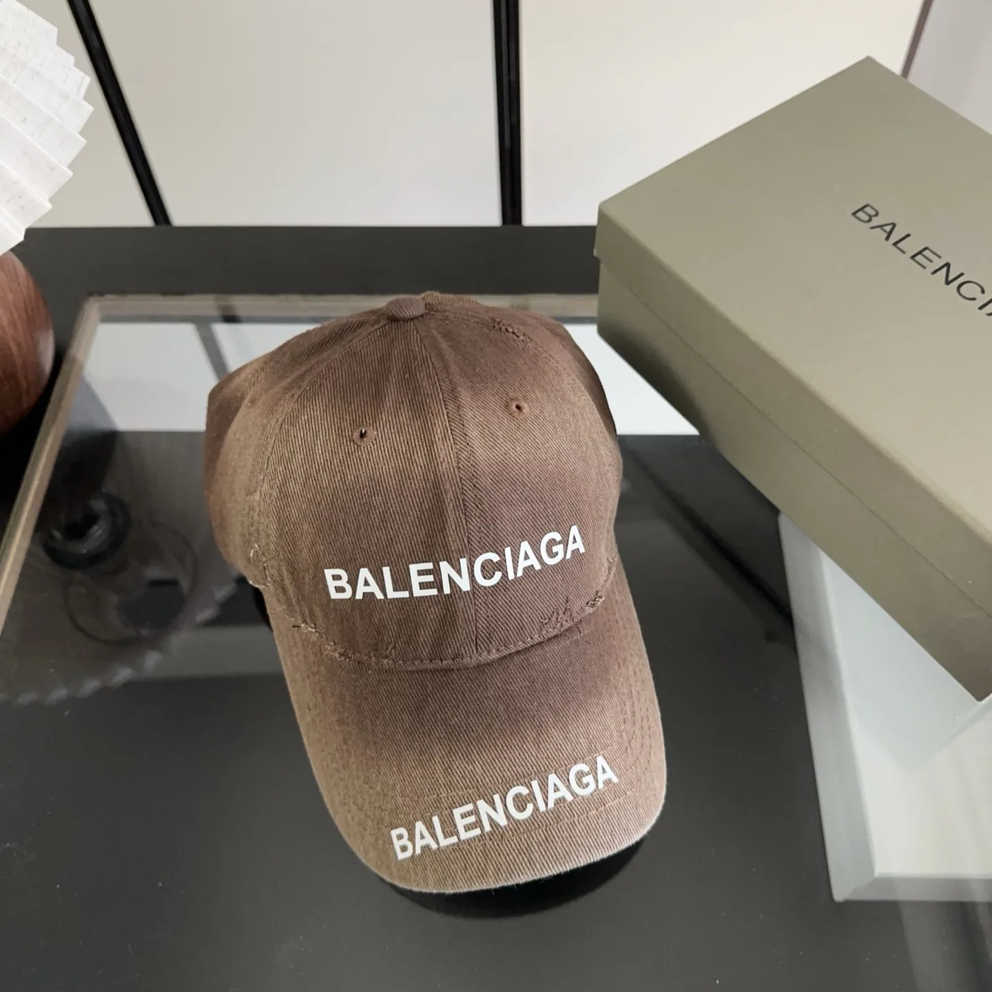 Hats BALENCIAGA 17646868