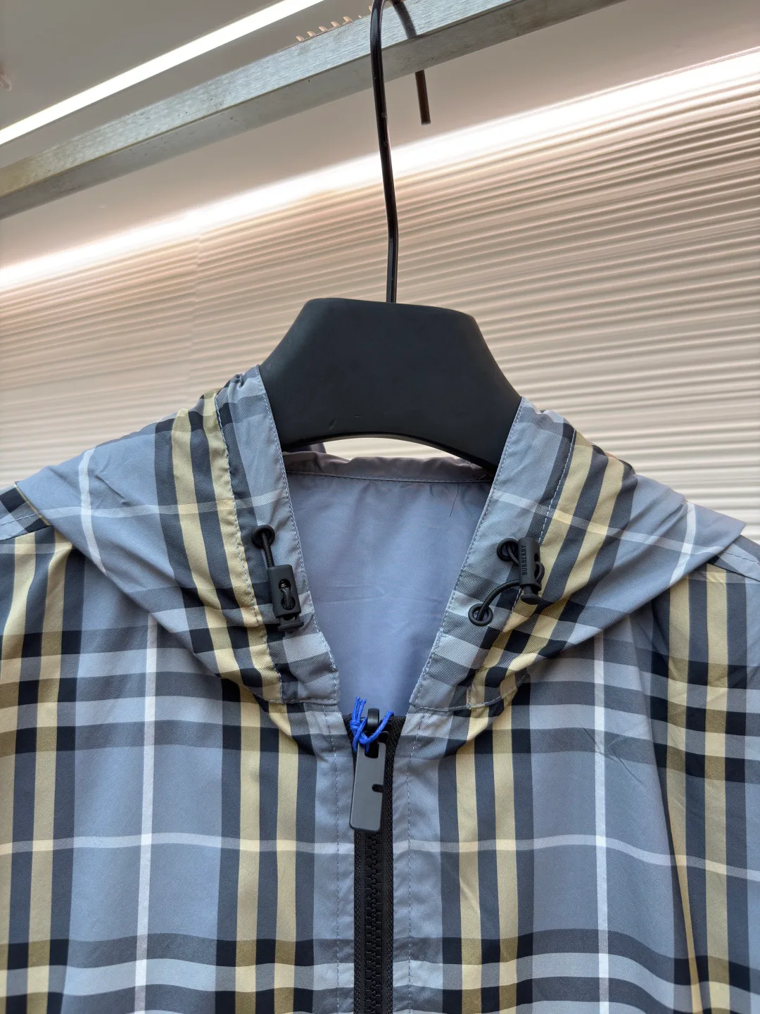 Men's Jackets And Down Jackets BURBERRY 17699415