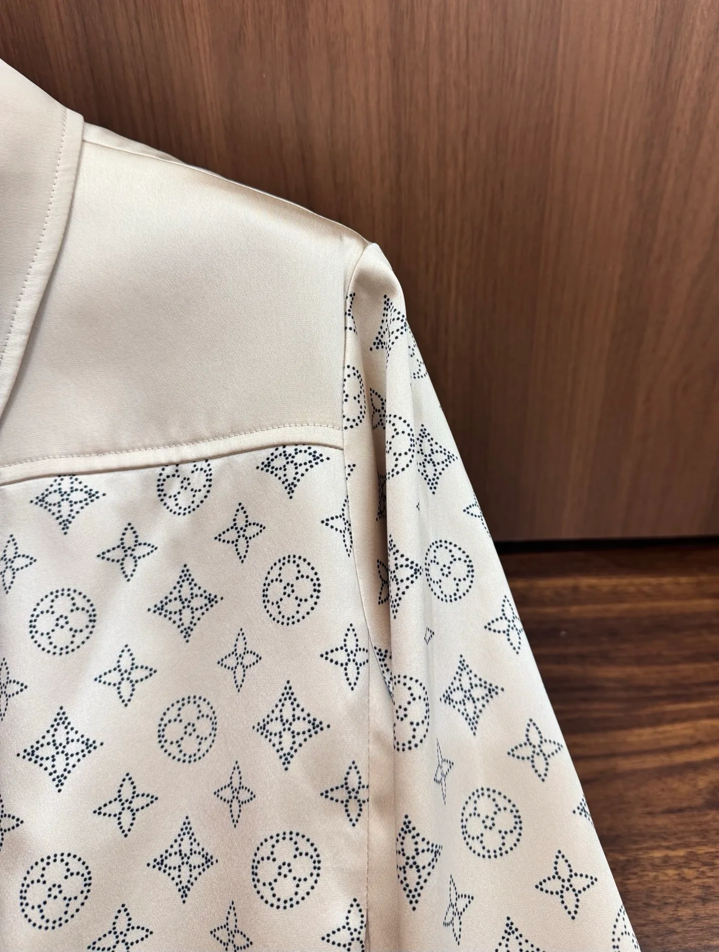 Women's Jackets And Down Jackets LOUIS VUITTON 18478302