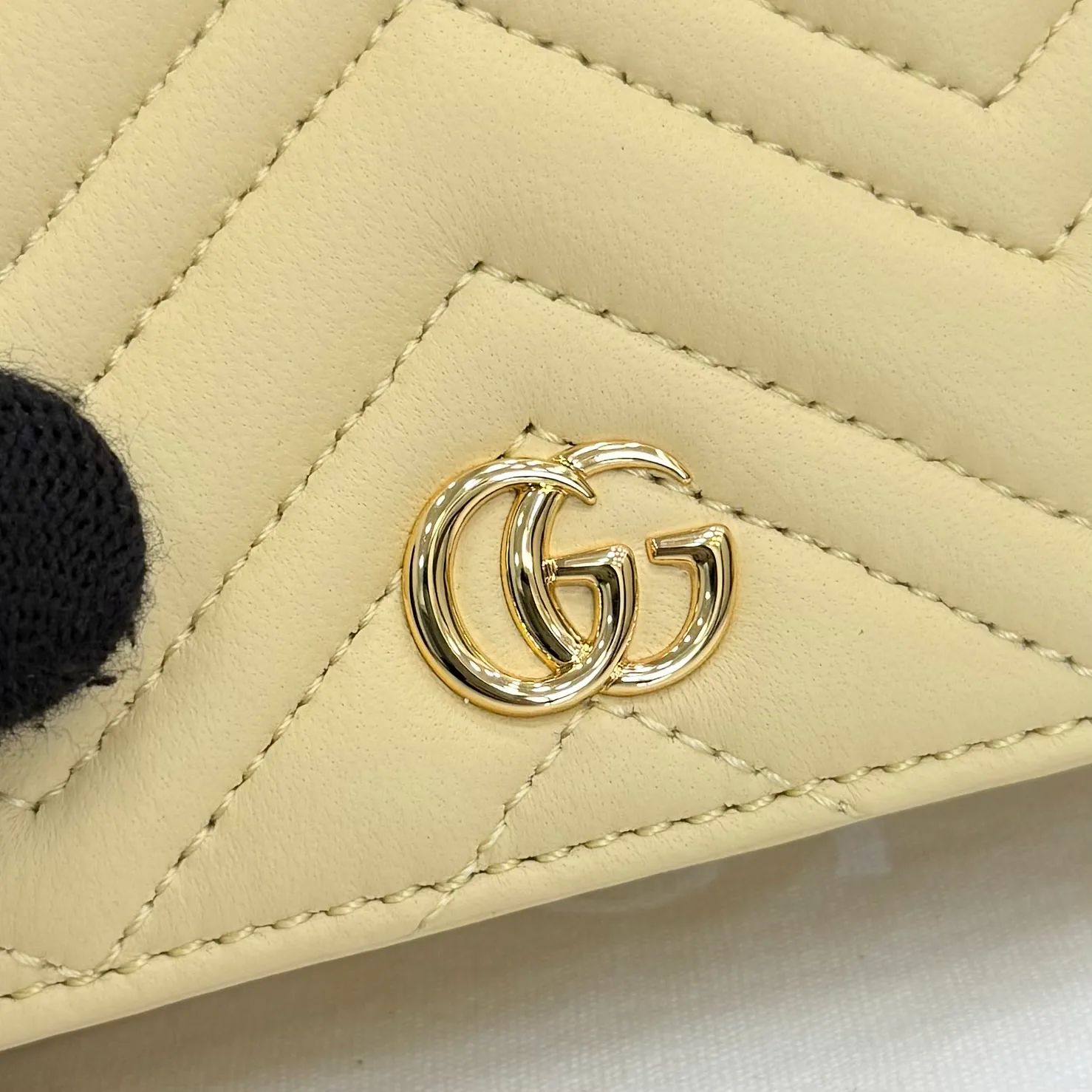 Women's Clutches GUCCI 17948237