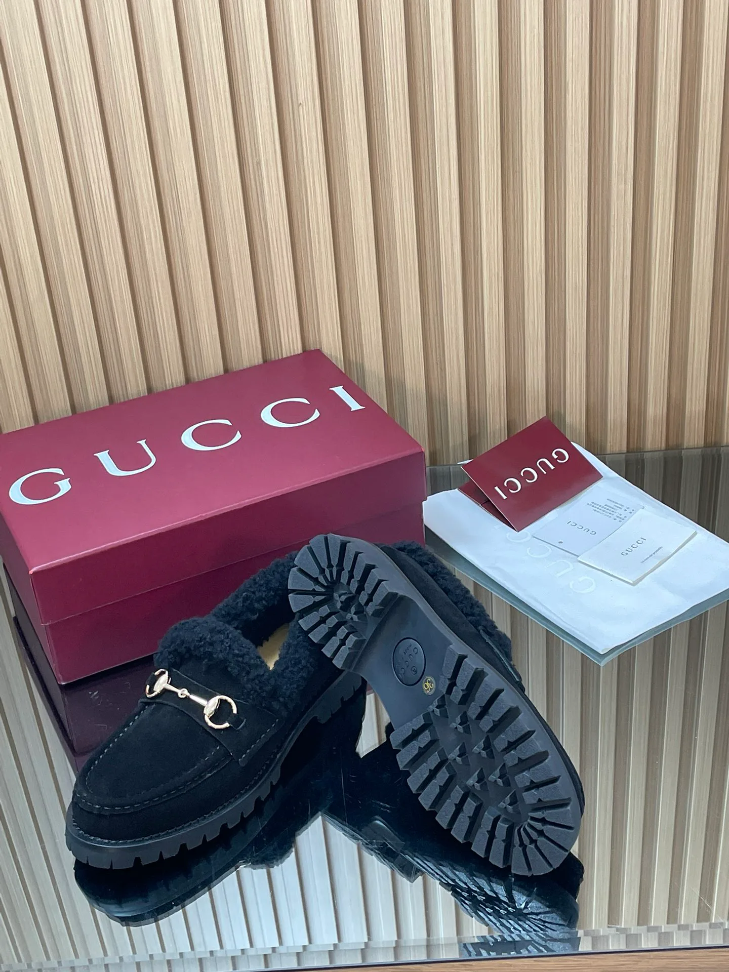 Women's Loafers And Moccasins GUCCI 18187073