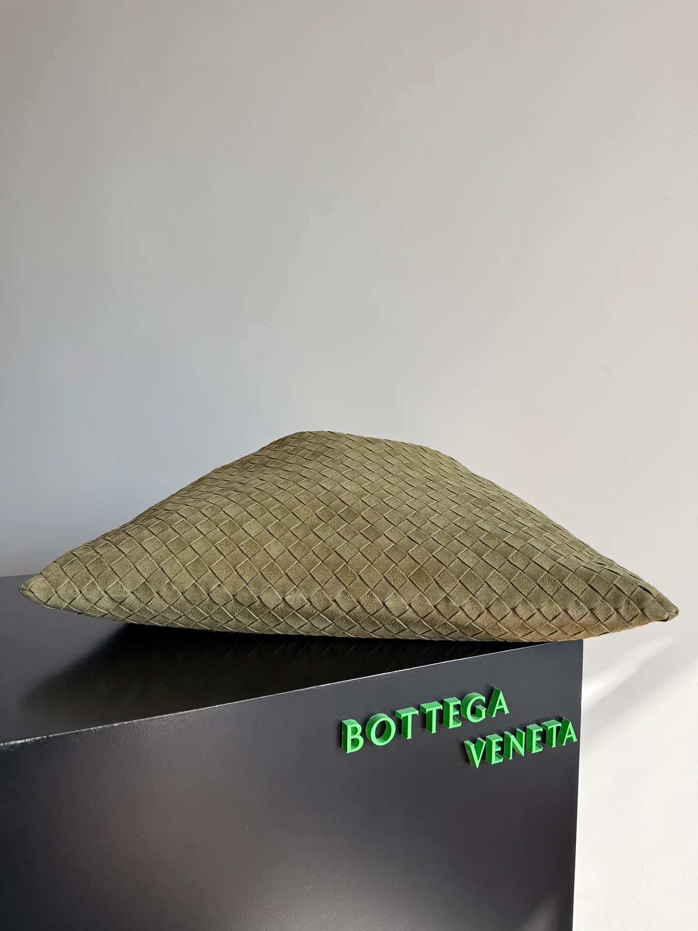 Women's Classic Handbags BOTTEGA VENETA 17804045